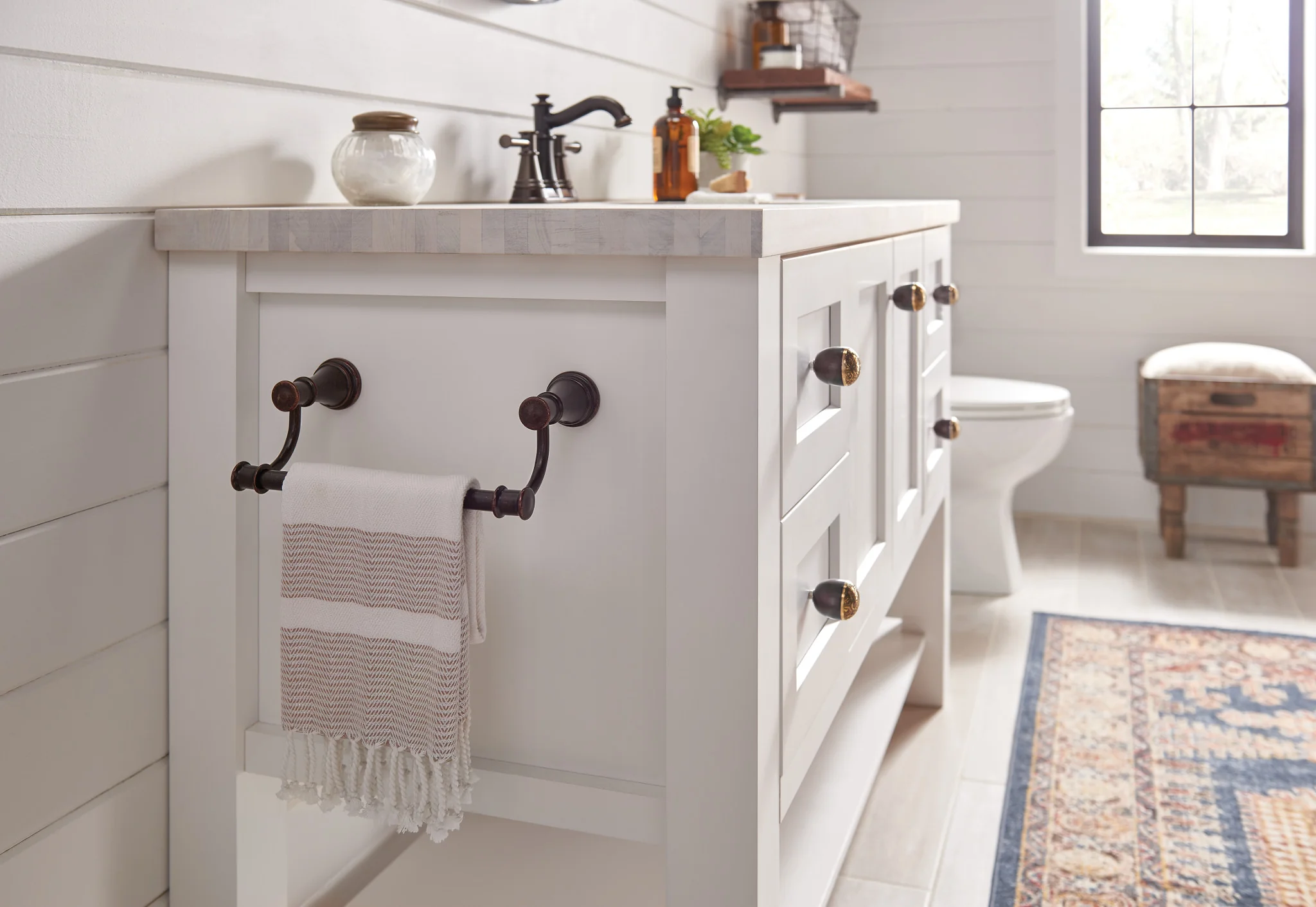 1243-Belfield-Hand-Towel-Bar-18.webp Belfield Hand Towel Bar