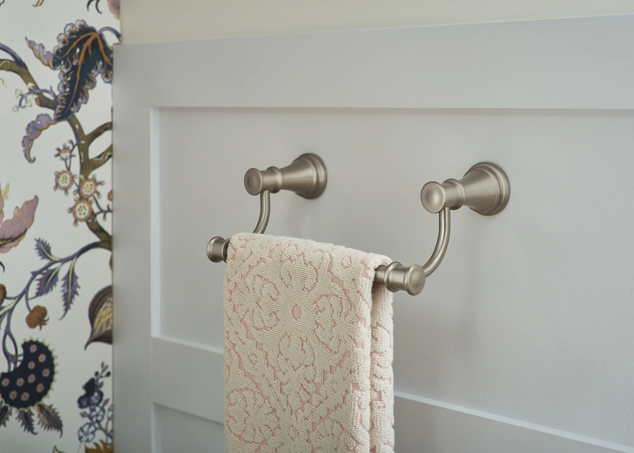1243-Belfield-Hand-Towel-Bar-2.webp Belfield Hand Towel Bar