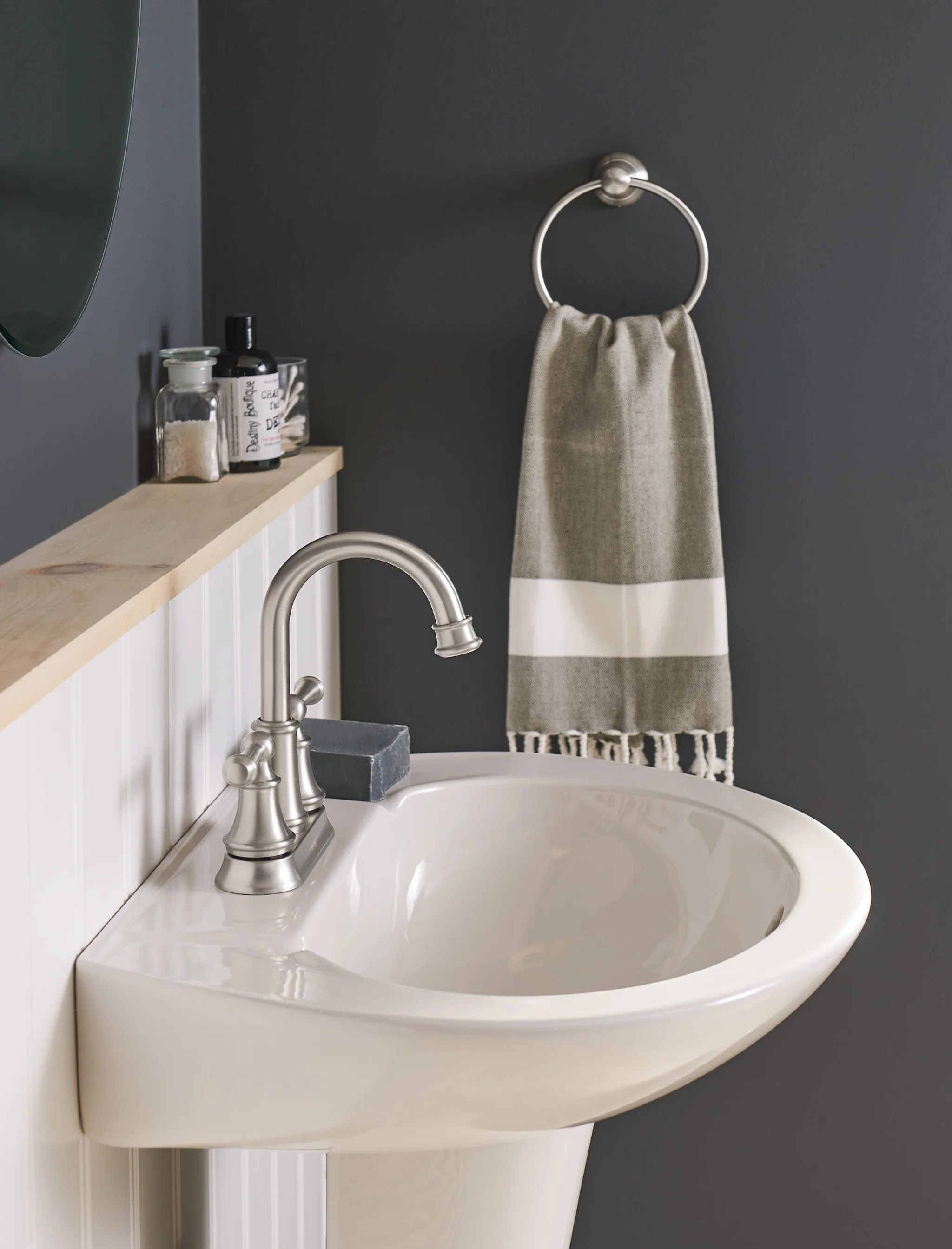 1387-Brecklyn-Two-handle-Centerset-Bathroom-Sink-Faucet-8.webp Brecklyn Two-handle Centerset Bathroom Sink Faucet