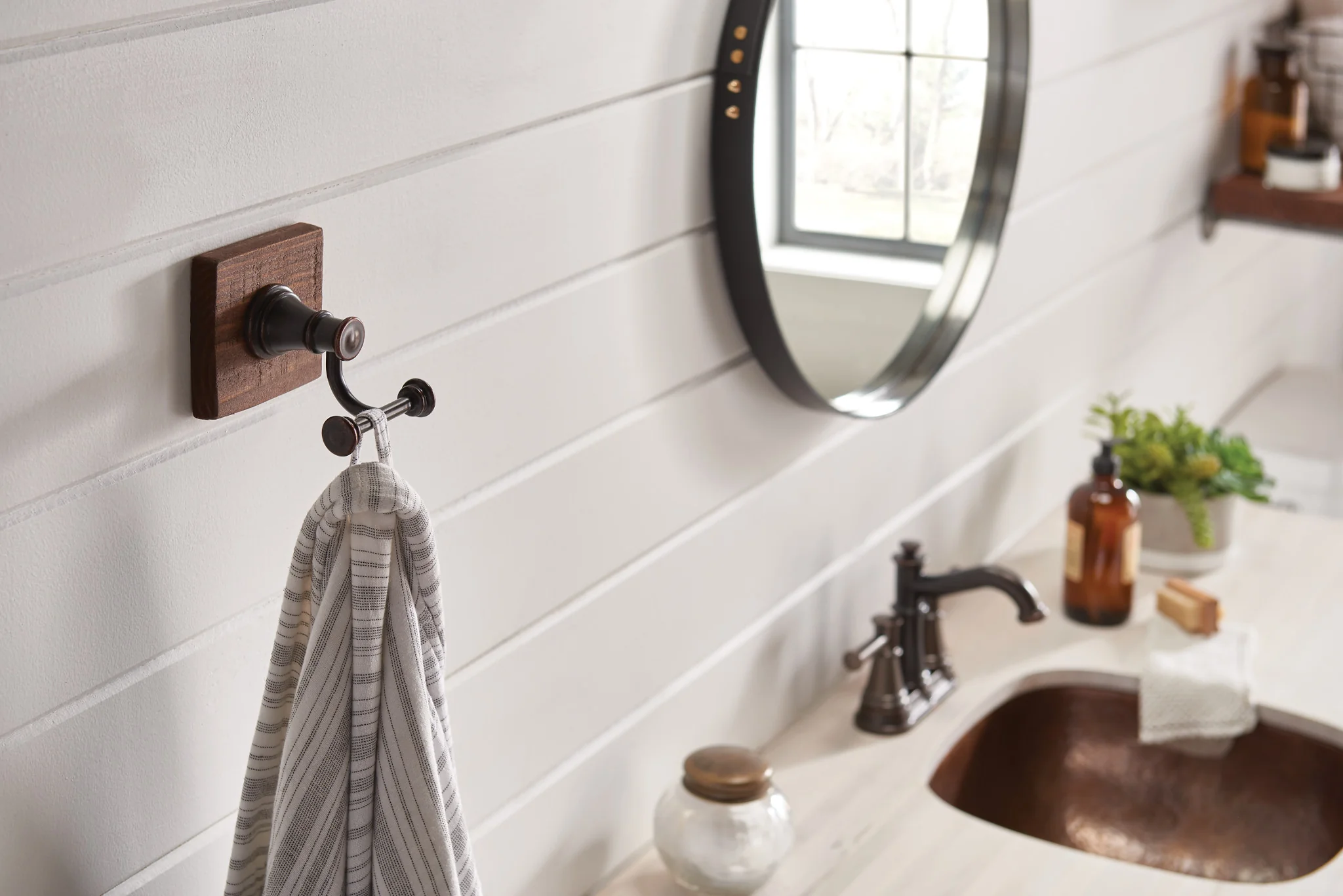 1512-Belfield-Double-Robe-Hook-16.webp Belfield Double Robe Hook