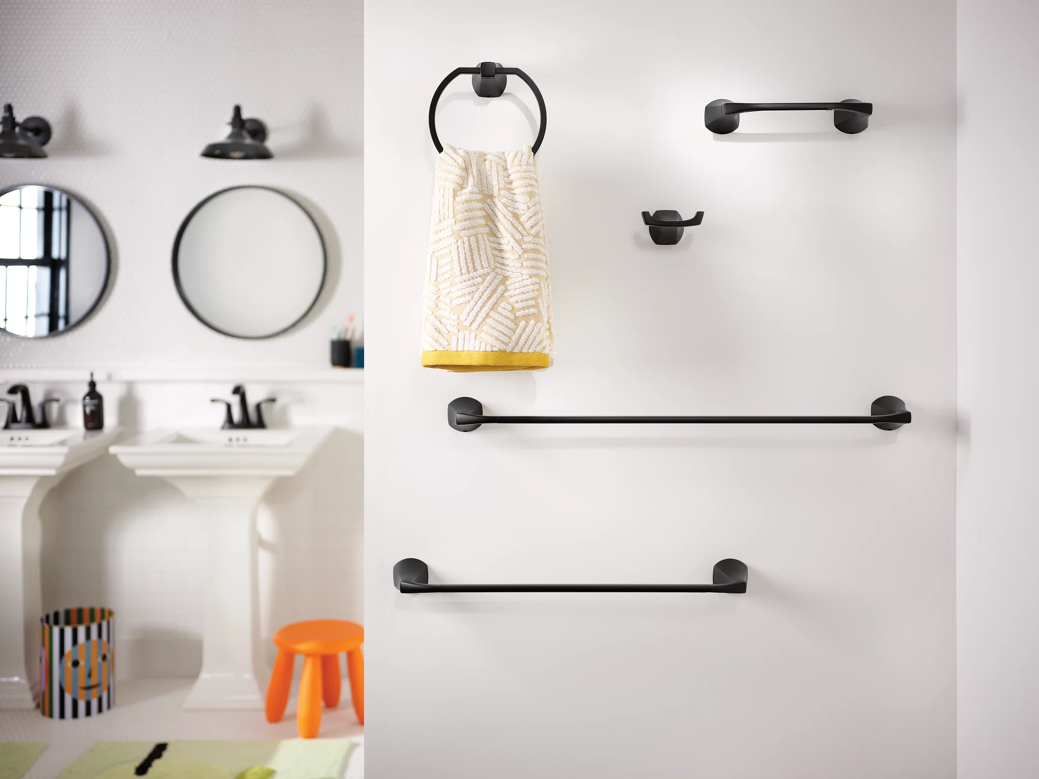 1533-Lindor-Double-Robe-Hook-4.webp Lindor Double Robe Hook
