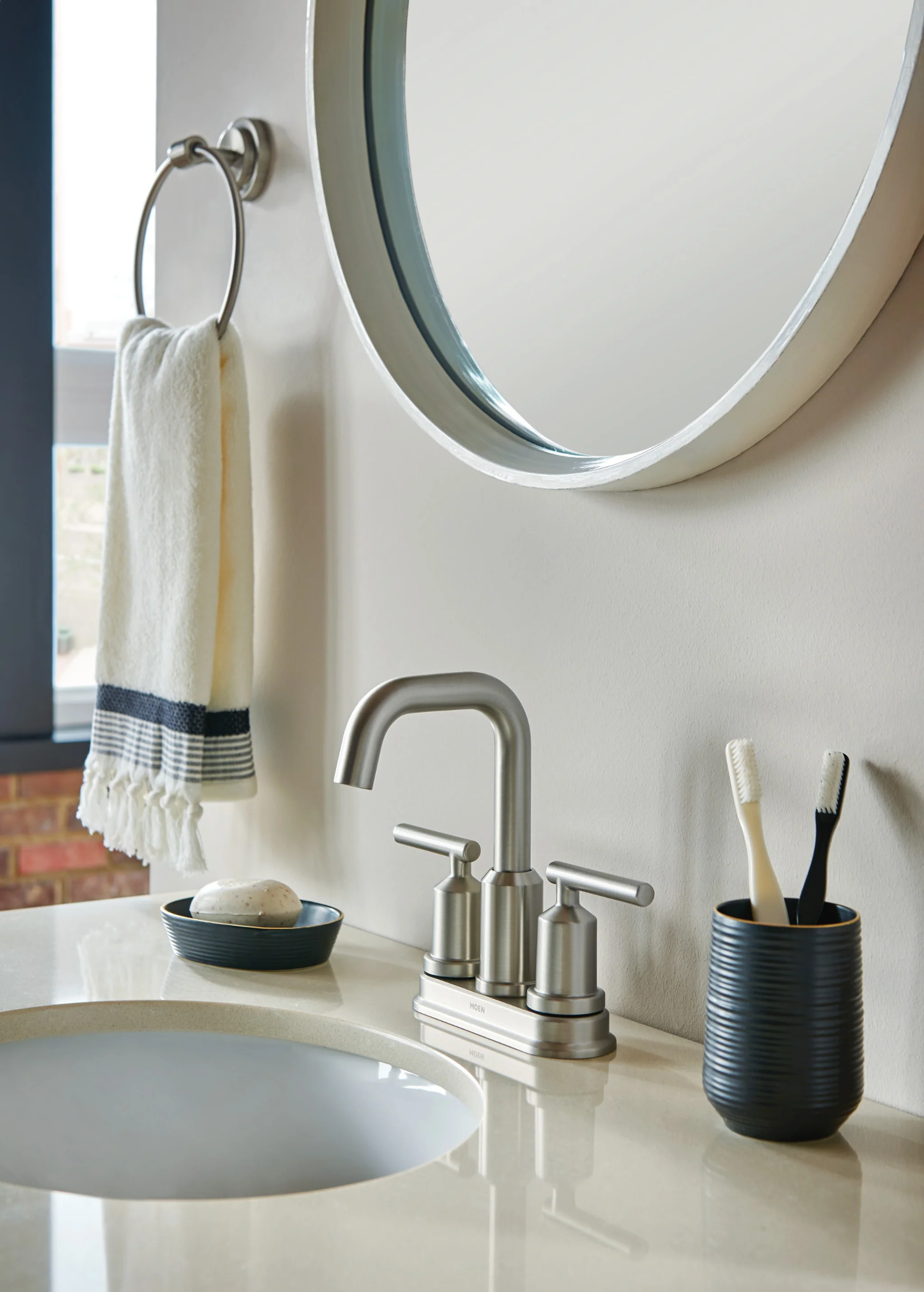 1569-Iso-Towel-Ring-3.webp Iso Towel Ring