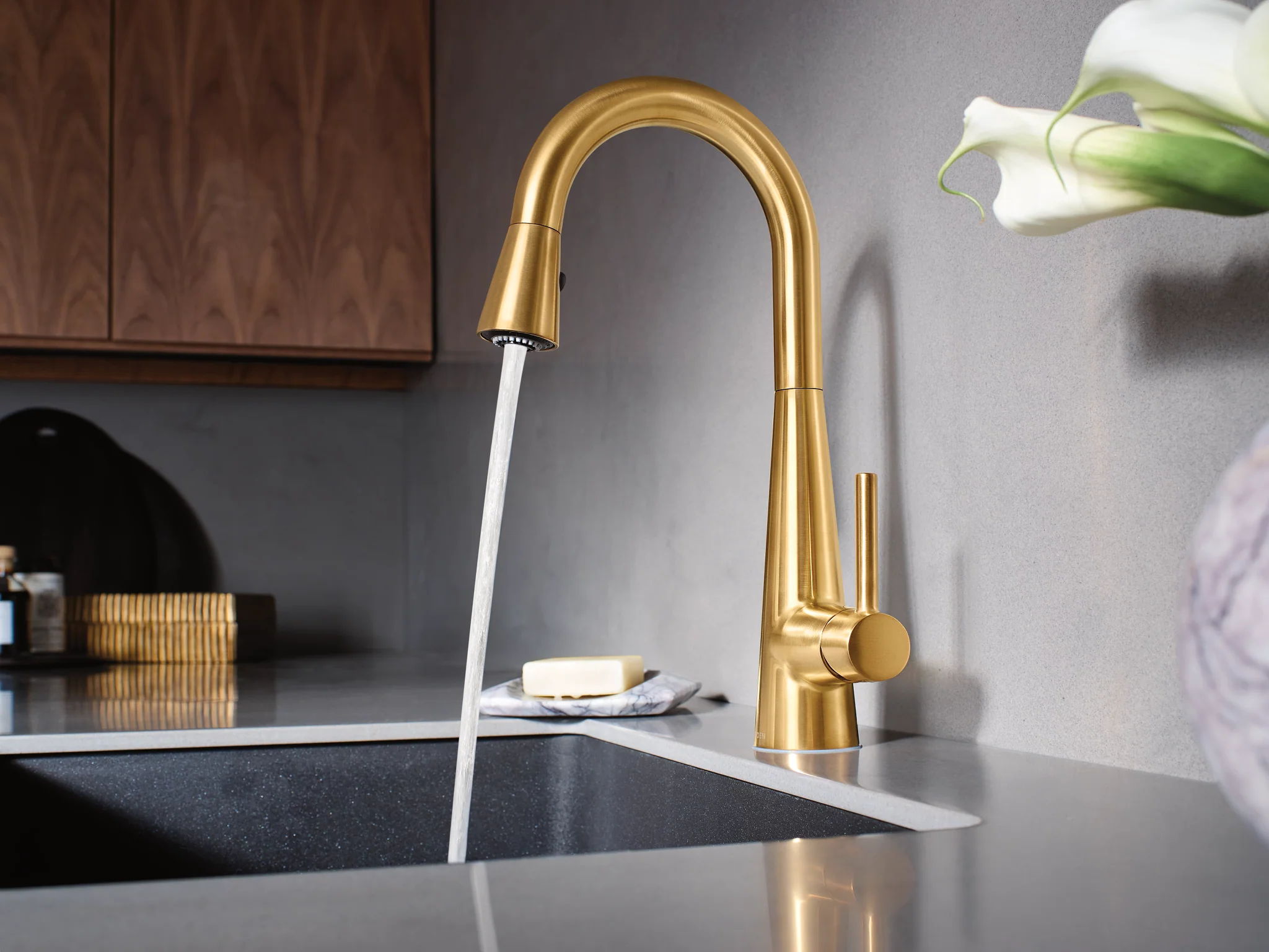 1607-Sleek-One-Handle-Pulldown-Bar-Faucet-29.webp Sleek One-Handle Pulldown Bar Faucet