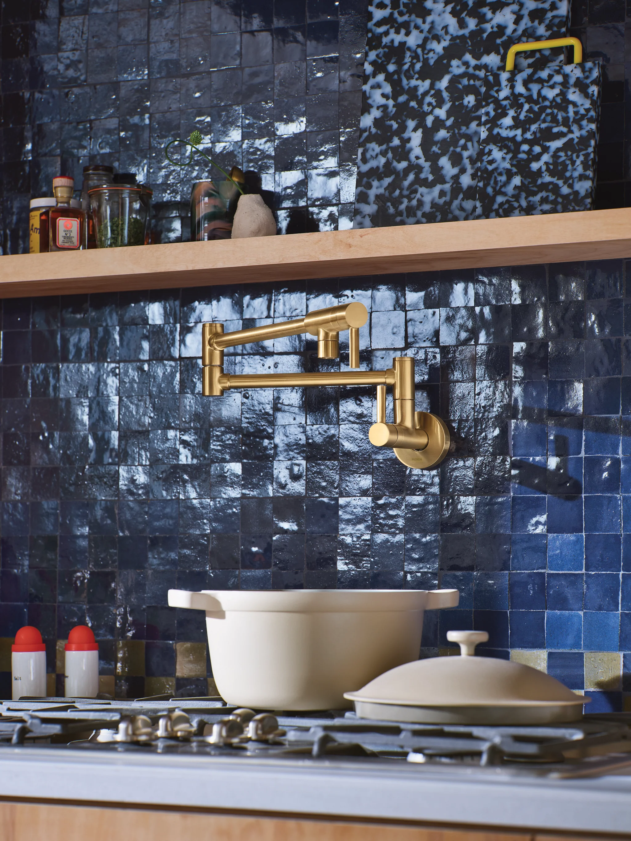 1617-Modern-Wall-Mount-Swing-Arm-Pot-Filler-50.webp Modern Wall Mount Swing Arm Pot Filler