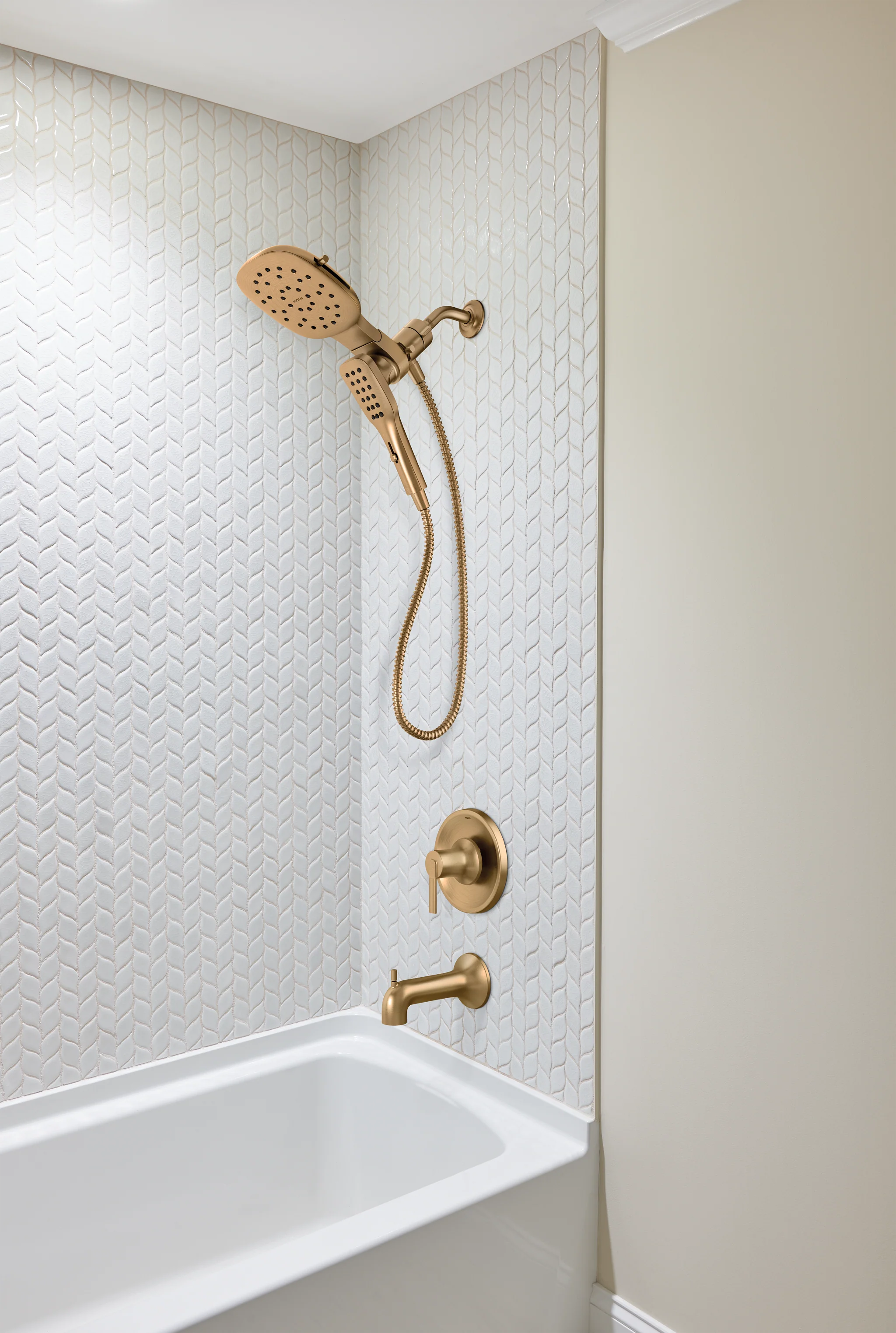 1653-Zyla-Chrome-Posi-Temp-R-tub-shower-2.webp Zyla Chrome Posi-Temp(R) tub/shower