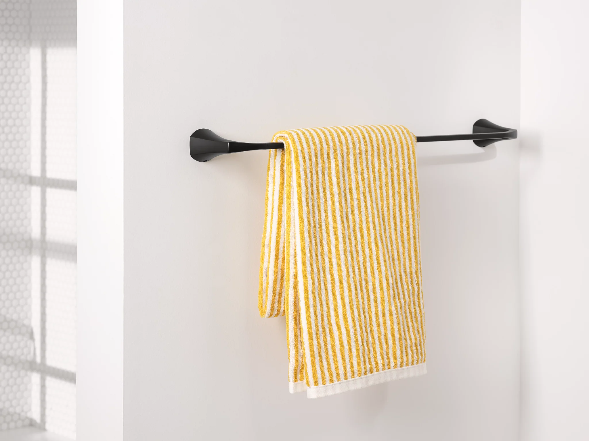 1663-Lindor-24-Towel-Bar-5.webp Lindor 24" Towel Bar