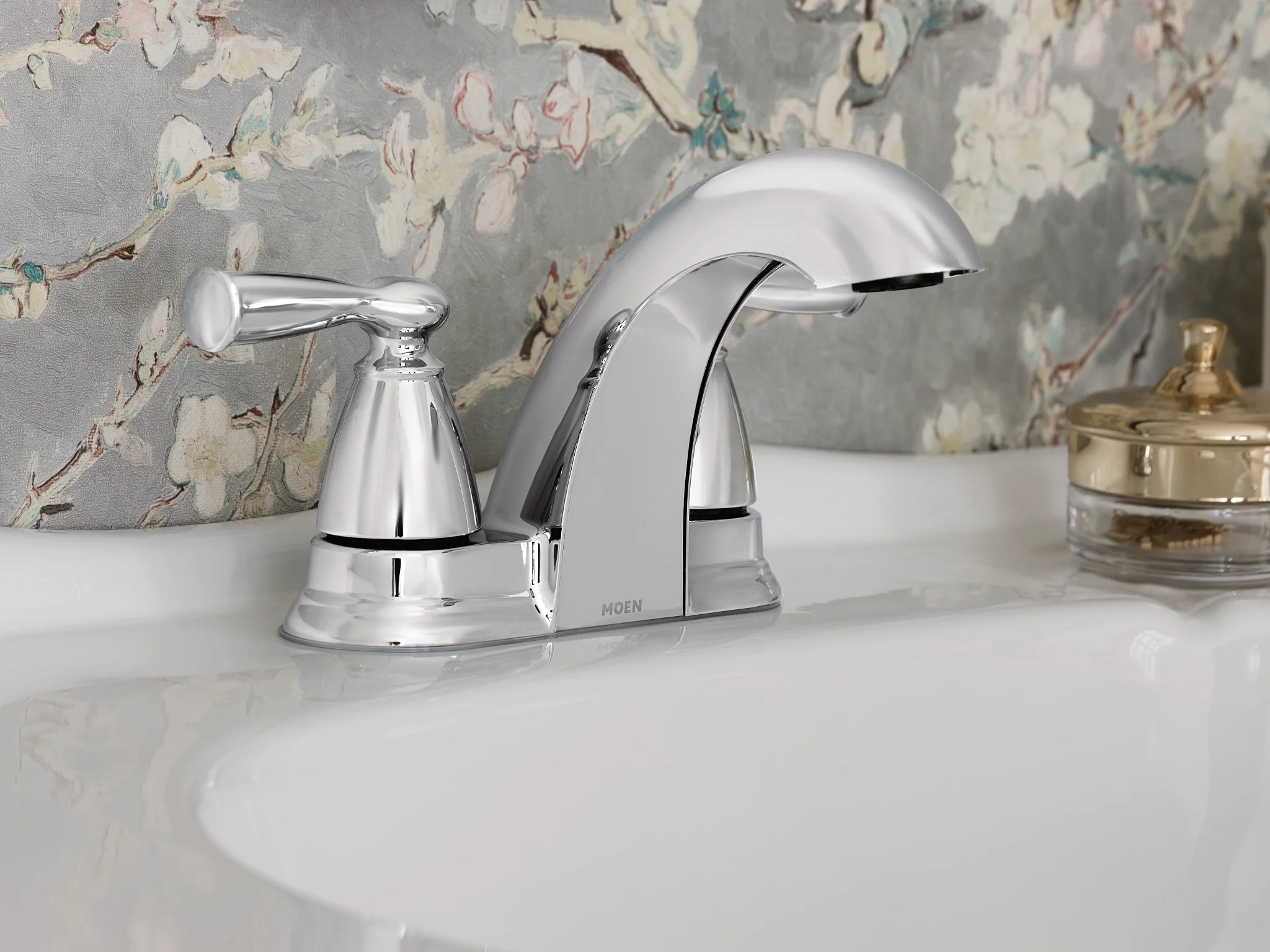 1682-Banbury-Two-handle-Centerset-Bathroom-Sink-Faucet-12.webp Banbury Two-handle Centerset Bathroom Sink Faucet