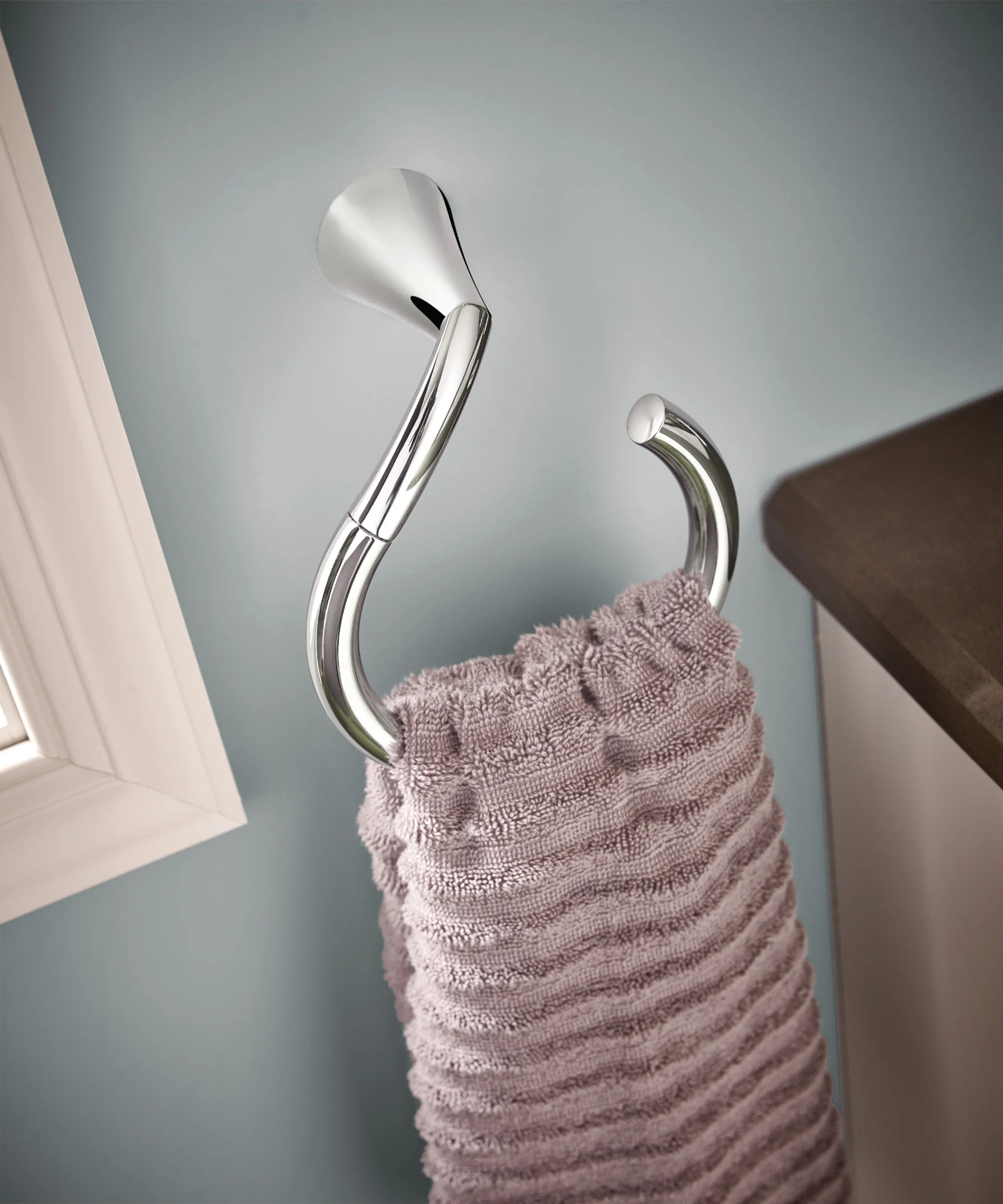 1719-Glyde-Towel-Ring-12.webp Glyde Towel Ring