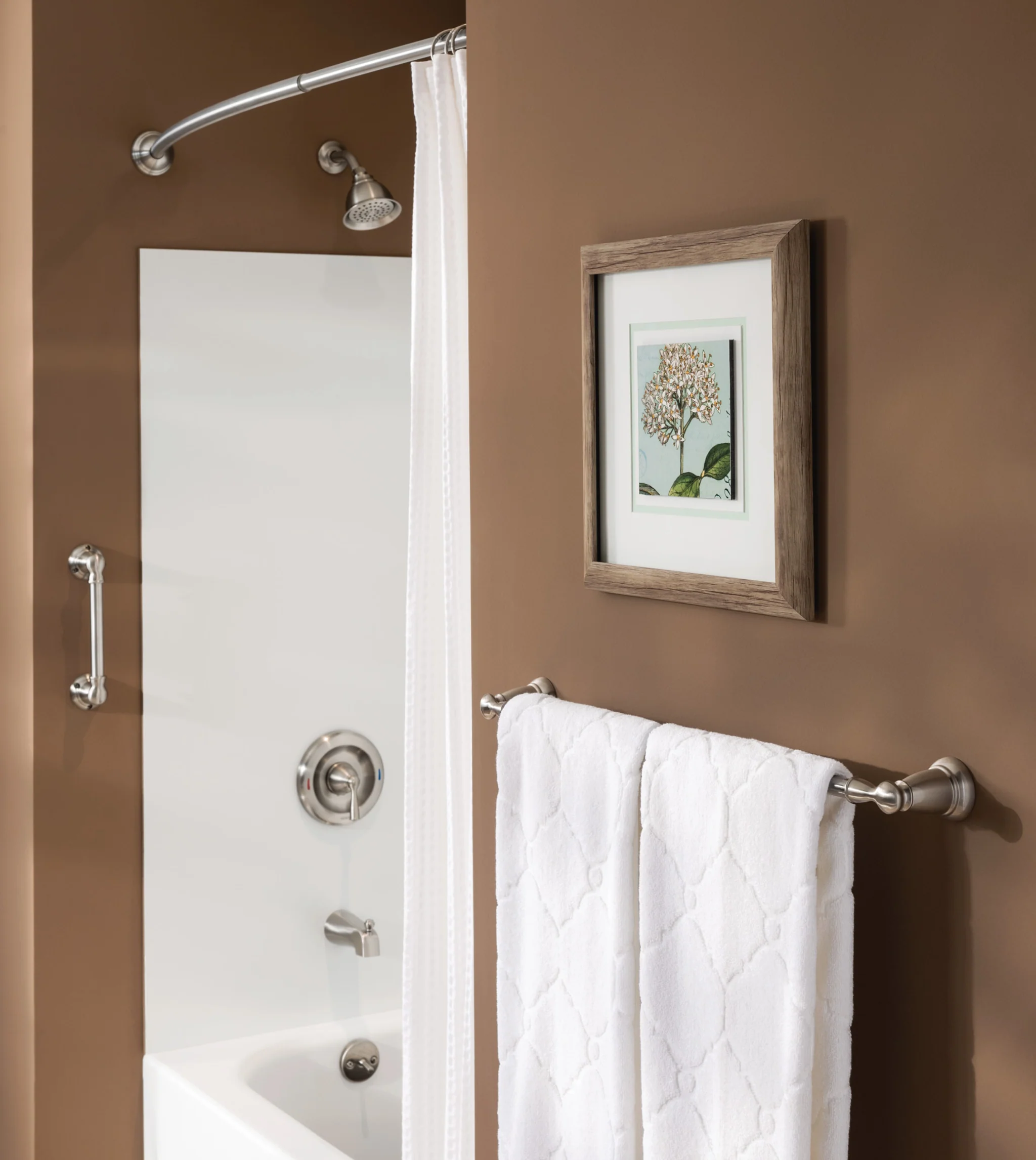 1739-Banbury-Chrome-18-Towel-Bar-28.webp Banbury Chrome 18" Towel Bar