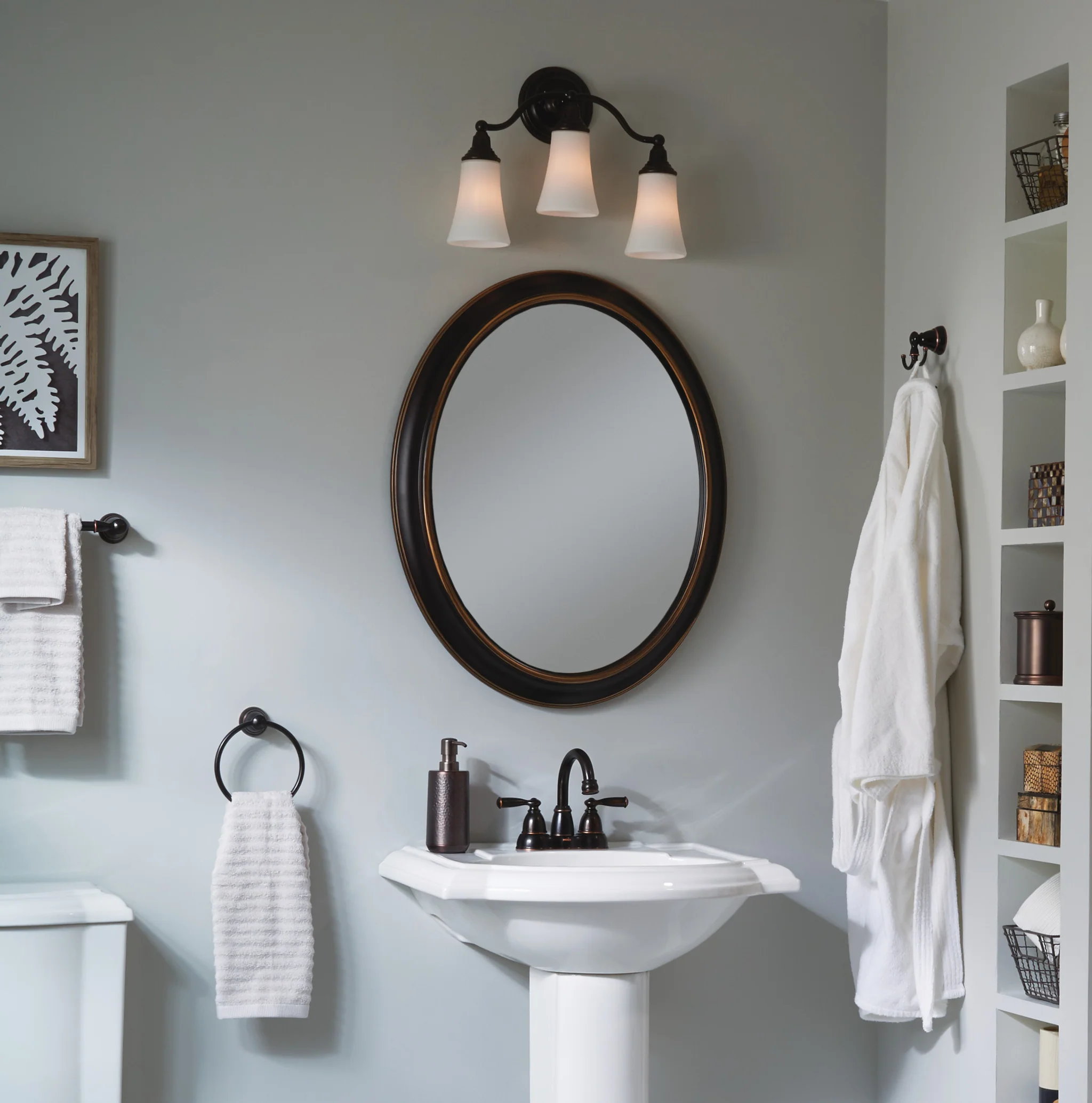 1739-Banbury-Chrome-18-Towel-Bar-7.webp Banbury Chrome 18" Towel Bar