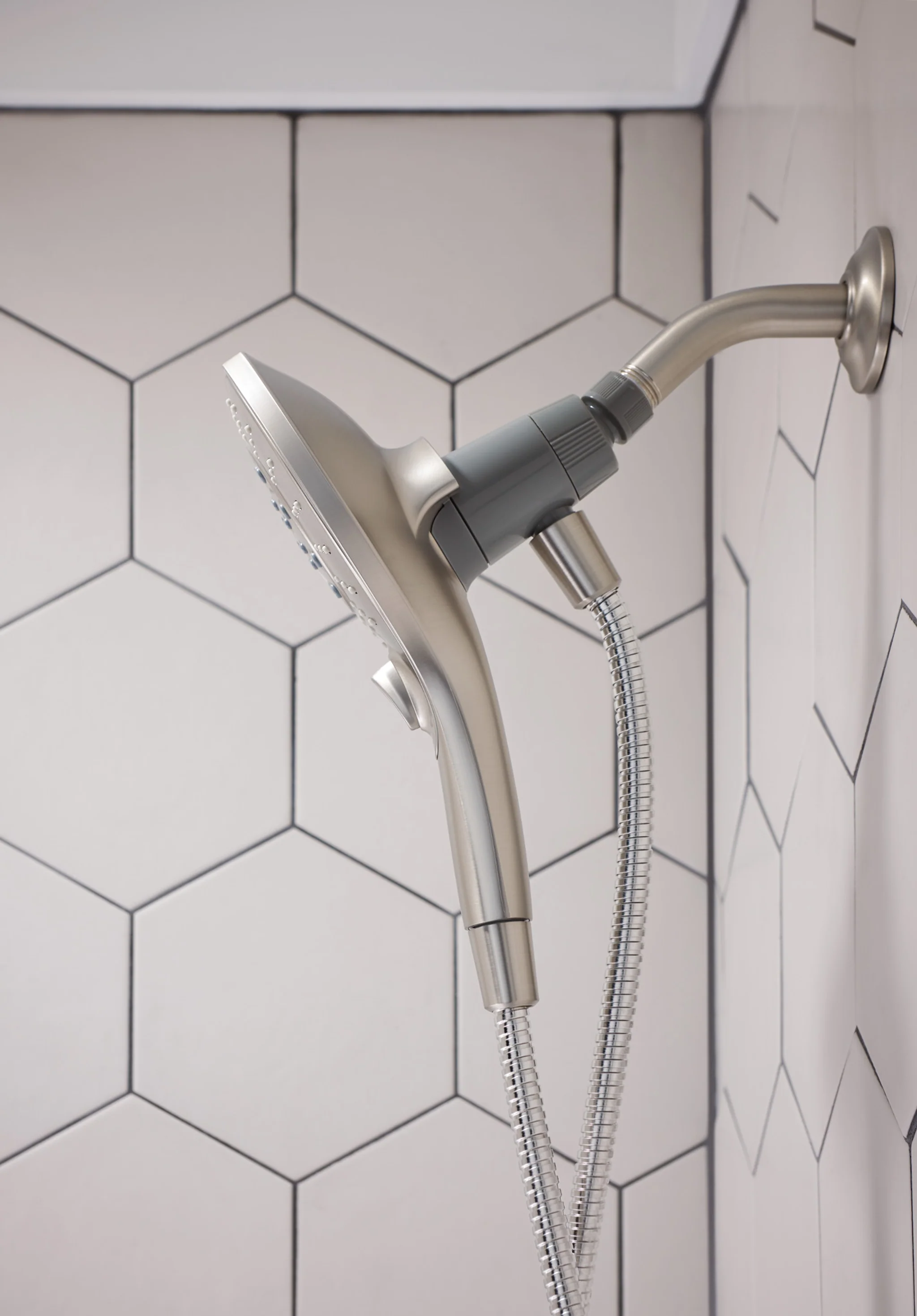 1775-Attract-Six-Function-5-1-2-Diameter-Showerhead-with-Handshower-7.webp Attract Six-Function 5 1/2" Diameter Showerhead with Handshower