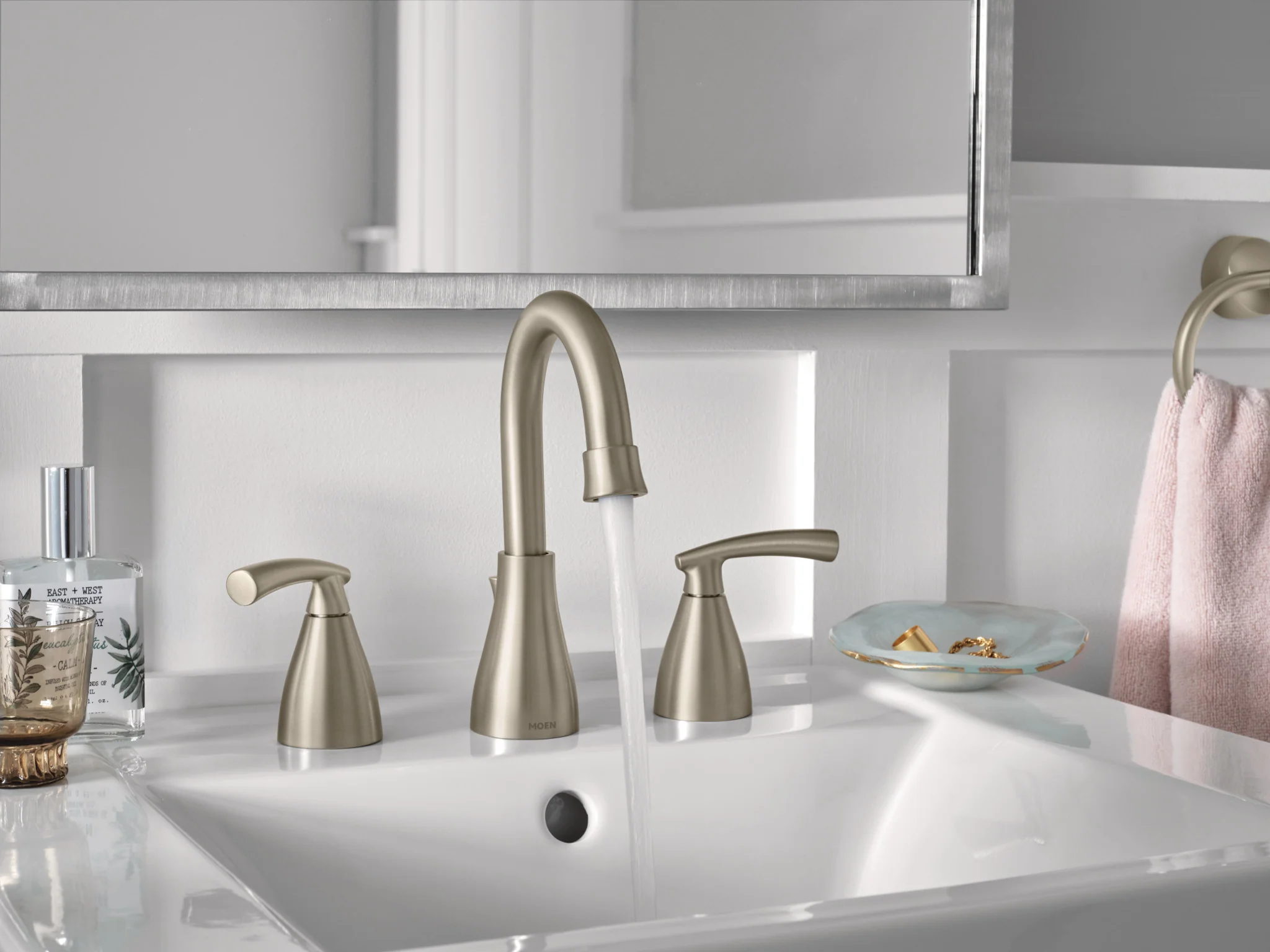 1858-Essie-Two-Handle-Widespread-Bathroom-Sink-Faucet-2.webp Essie Two-Handle Widespread Bathroom Sink Faucet