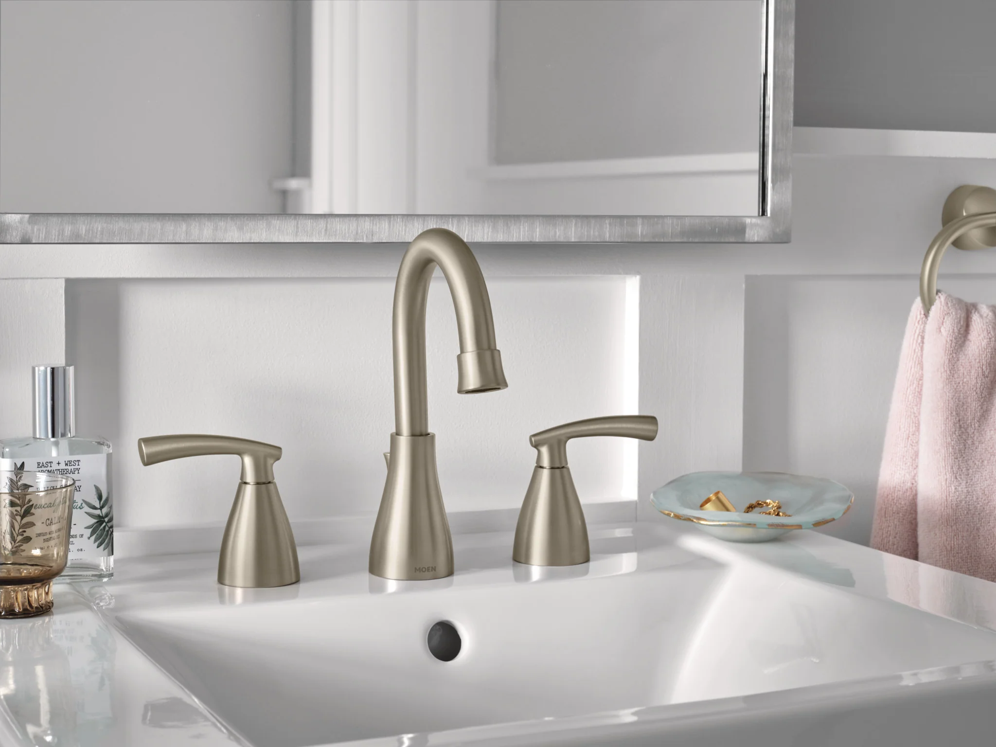 1858-Essie-Two-Handle-Widespread-Bathroom-Sink-Faucet-3.webp Essie Two-Handle Widespread Bathroom Sink Faucet