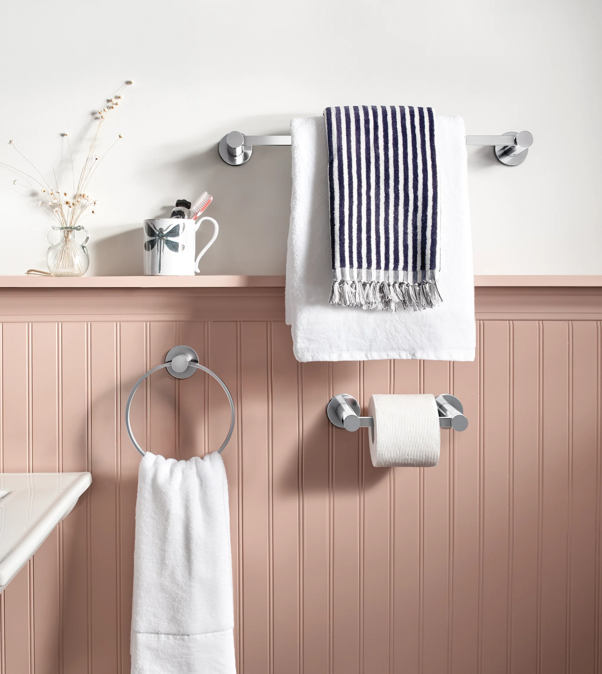 1864-Avri-Chrome-pivoting-paper-holder-towel-bar-towel-ring-16.webp Avri Chrome pivoting paper holder towel bar towel ring
