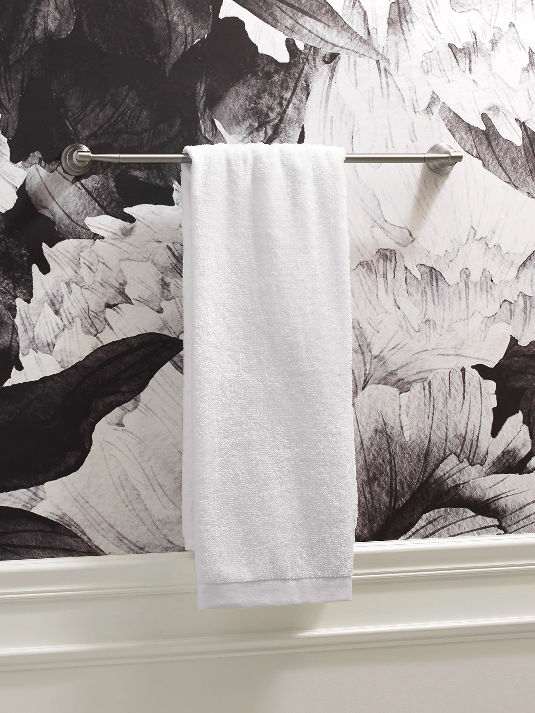 1885-Halle-24-Towel-Bar-3.webp Halle 24" Towel Bar