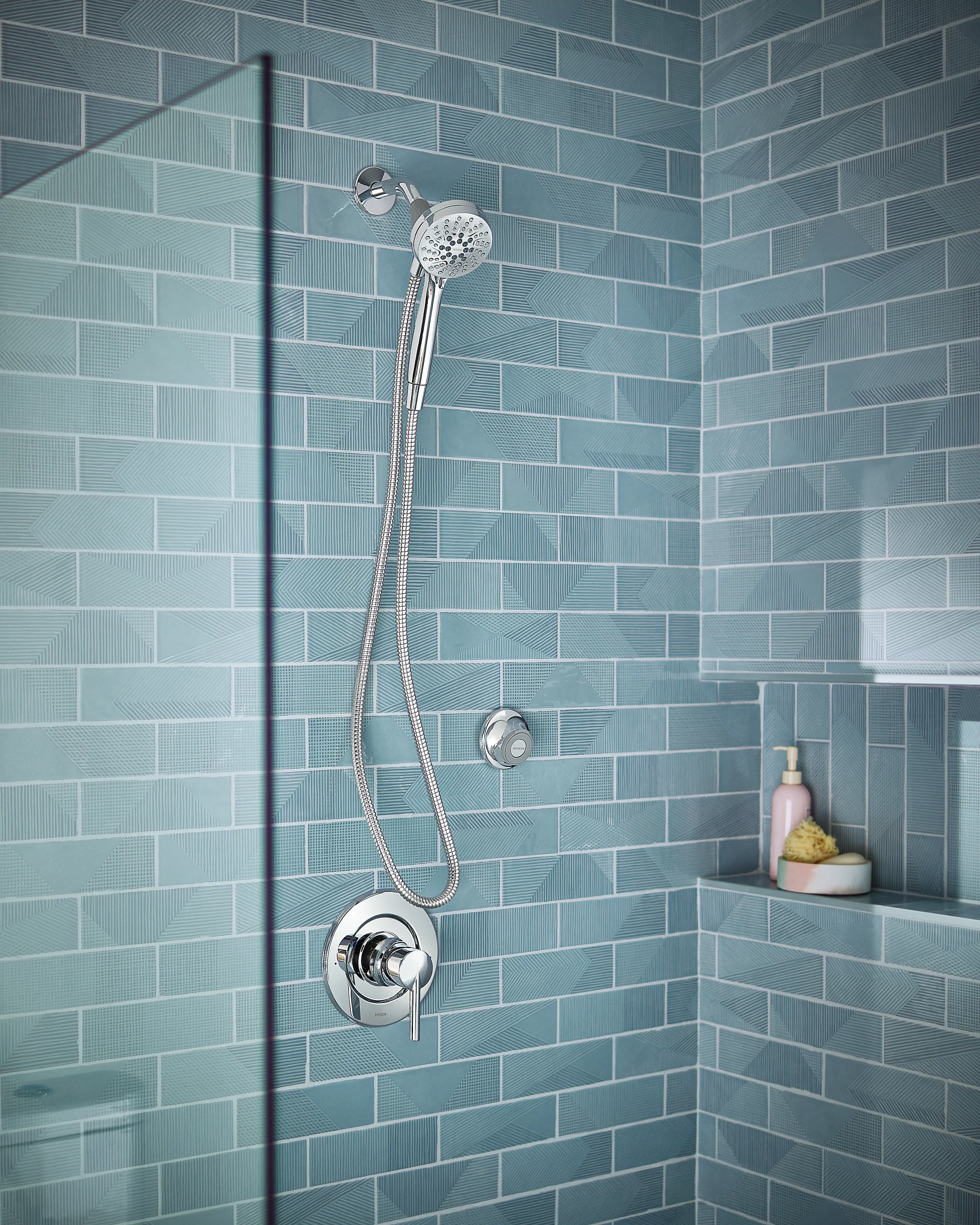 2019-Engage-With-Magnetix-Eco-Performance-Handheld-Shower-12.webp Engage With Magnetix Eco-Performance Handheld Shower