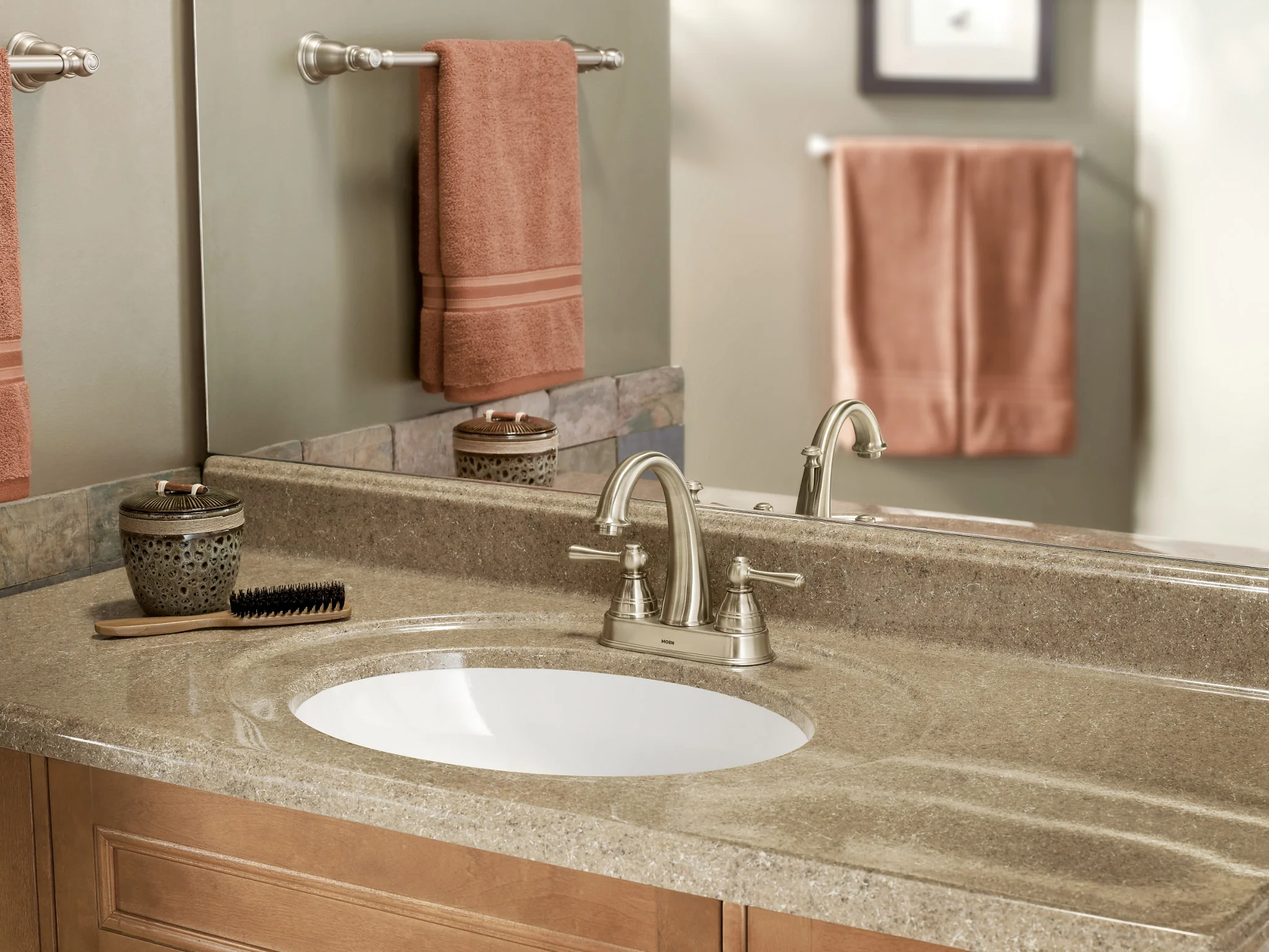 2044-Kingsley-24-Towel-Bar-3.webp Kingsley 24" Towel Bar