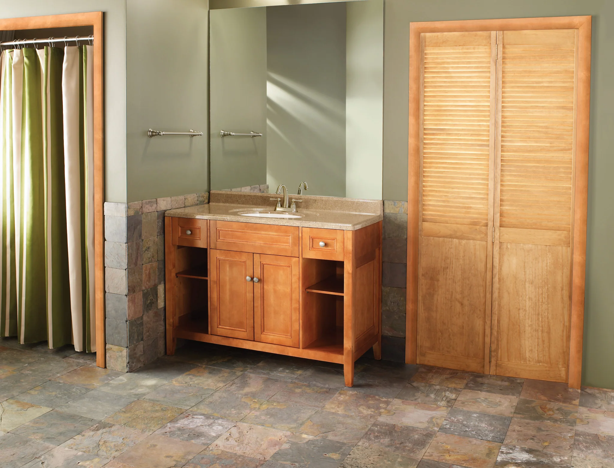 2044-Kingsley-24-Towel-Bar-5.webp Kingsley 24" Towel Bar