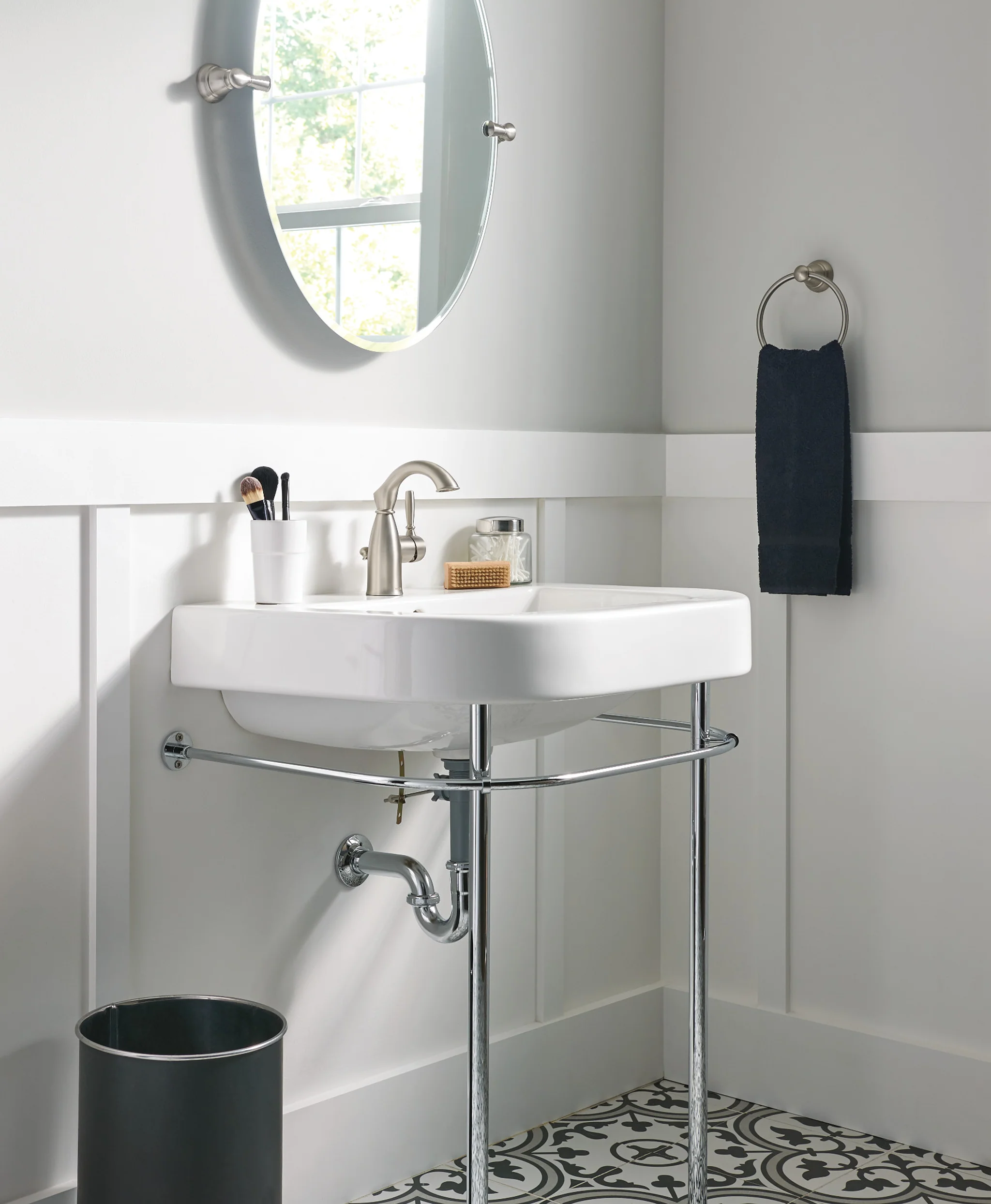 2086-Sarona-One-handle-Bathroom-Sink-Faucet-5.webp Sarona One-handle Bathroom Sink Faucet
