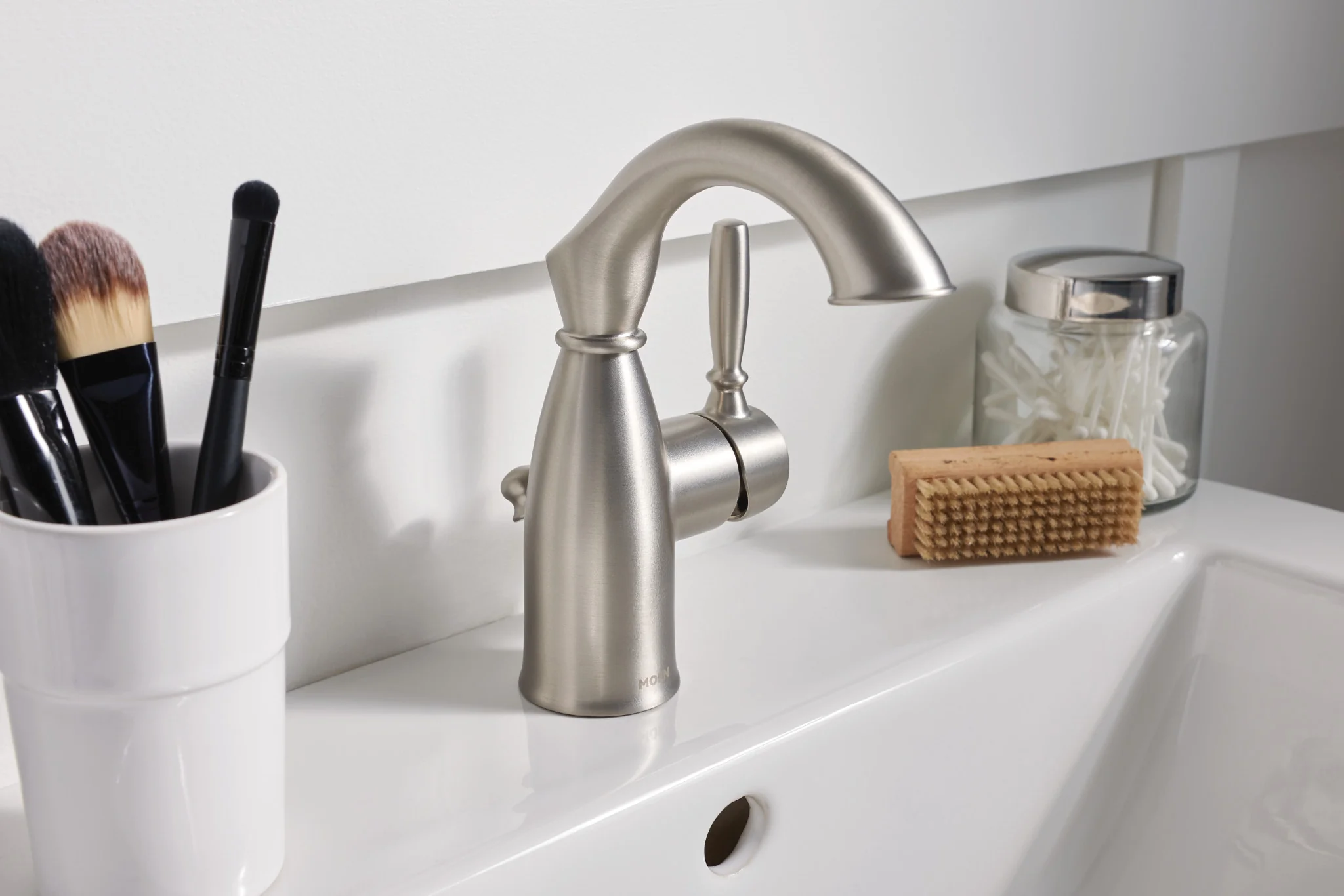 2086-Sarona-One-handle-Bathroom-Sink-Faucet-6.webp Sarona One-handle Bathroom Sink Faucet