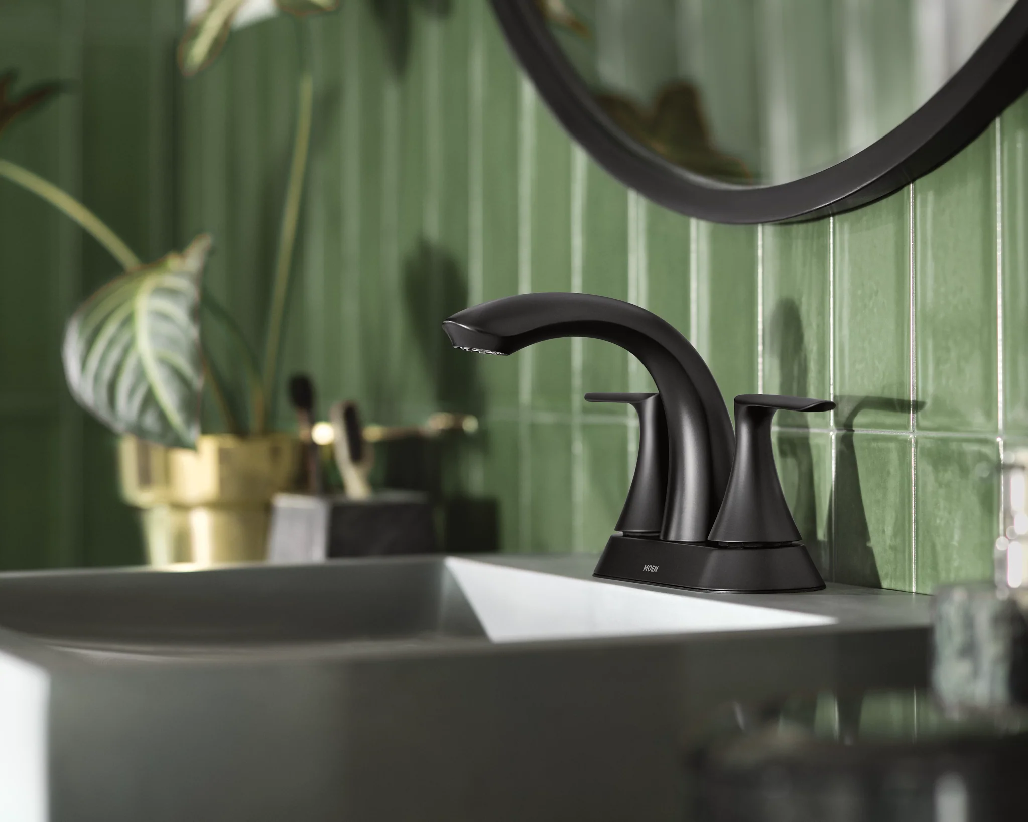 2113-Findlay-Two-handle-Centerset-Bathroom-Sink-Faucet-14.webp Findlay Two-handle Centerset Bathroom Sink Faucet
