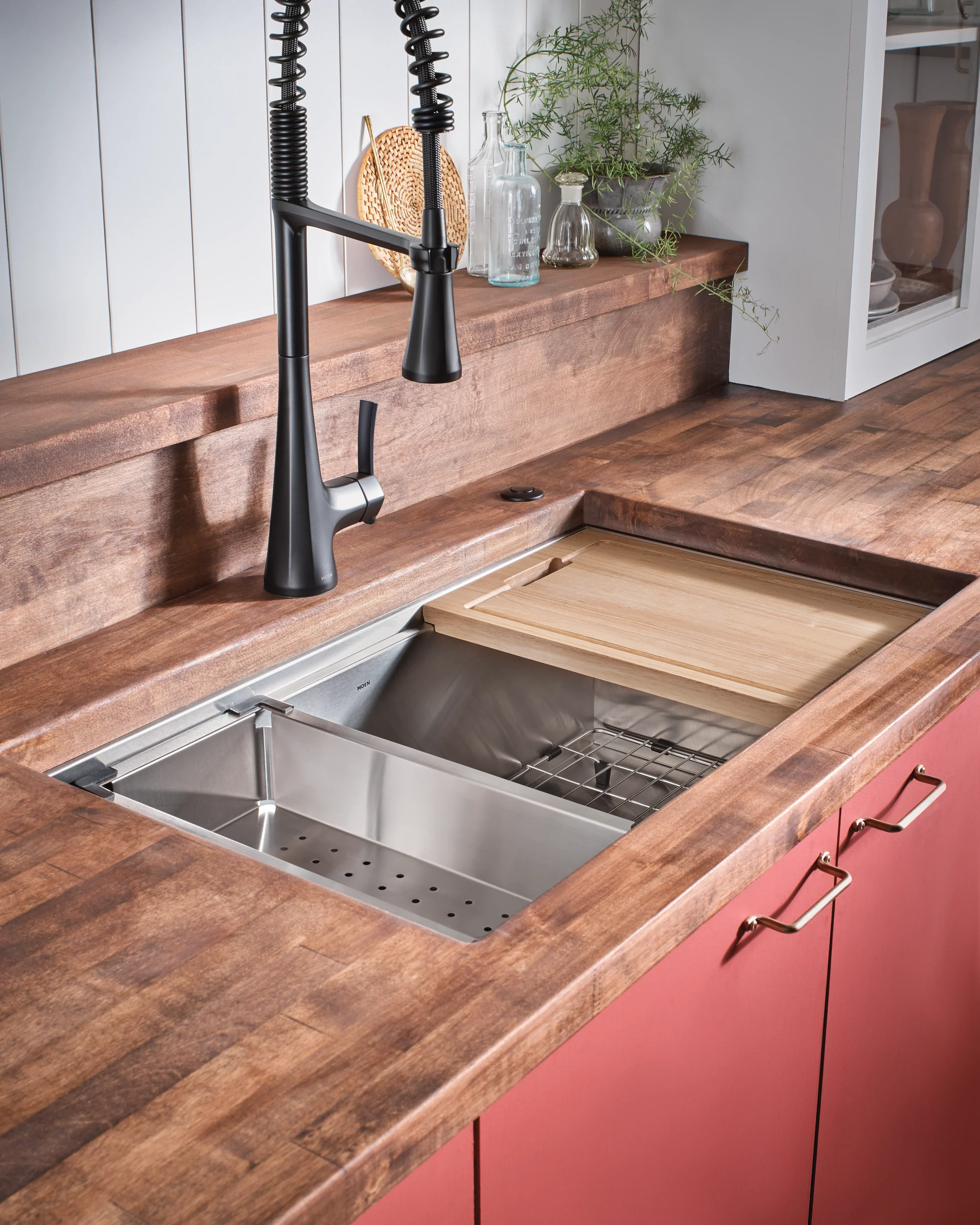2156-Luxe-Chef-32-Workstation-Undermount-Single-Bowl-Sink-With-Accessories-4.webp Luxe Chef 32" Workstation Undermount Single Bowl Sink With Accessories