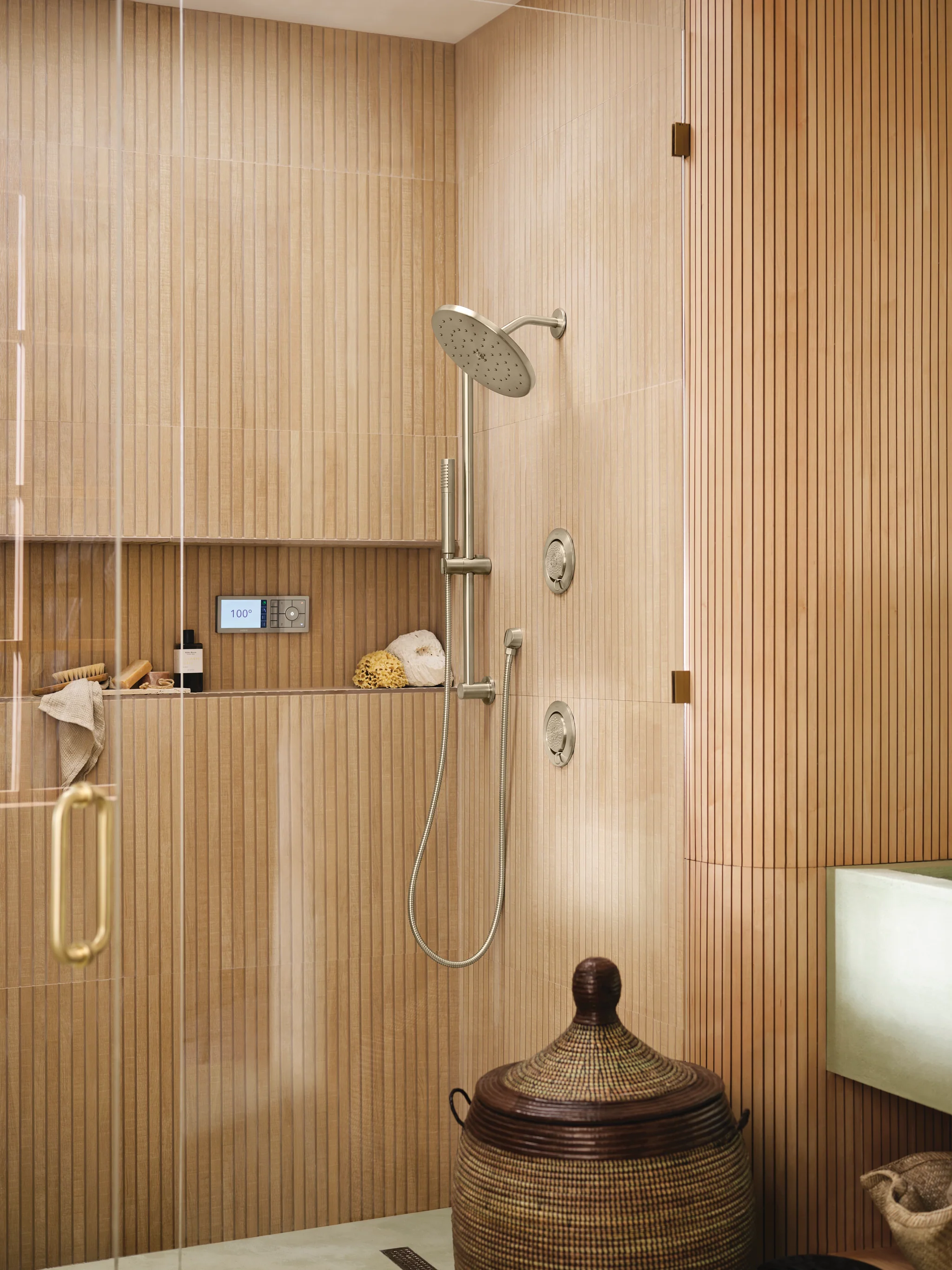 2225-Moen-Smart-Shower-4-Outlet-Shower-Controller-2.webp Moen Smart Shower 4-Outlet Shower Controller