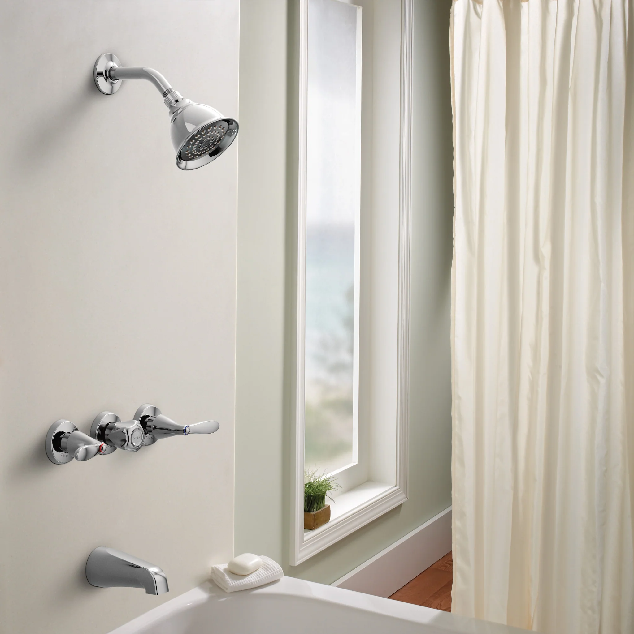 2285-Adler-Standard-Tub-shower-2.webp Adler Standard Tub/shower