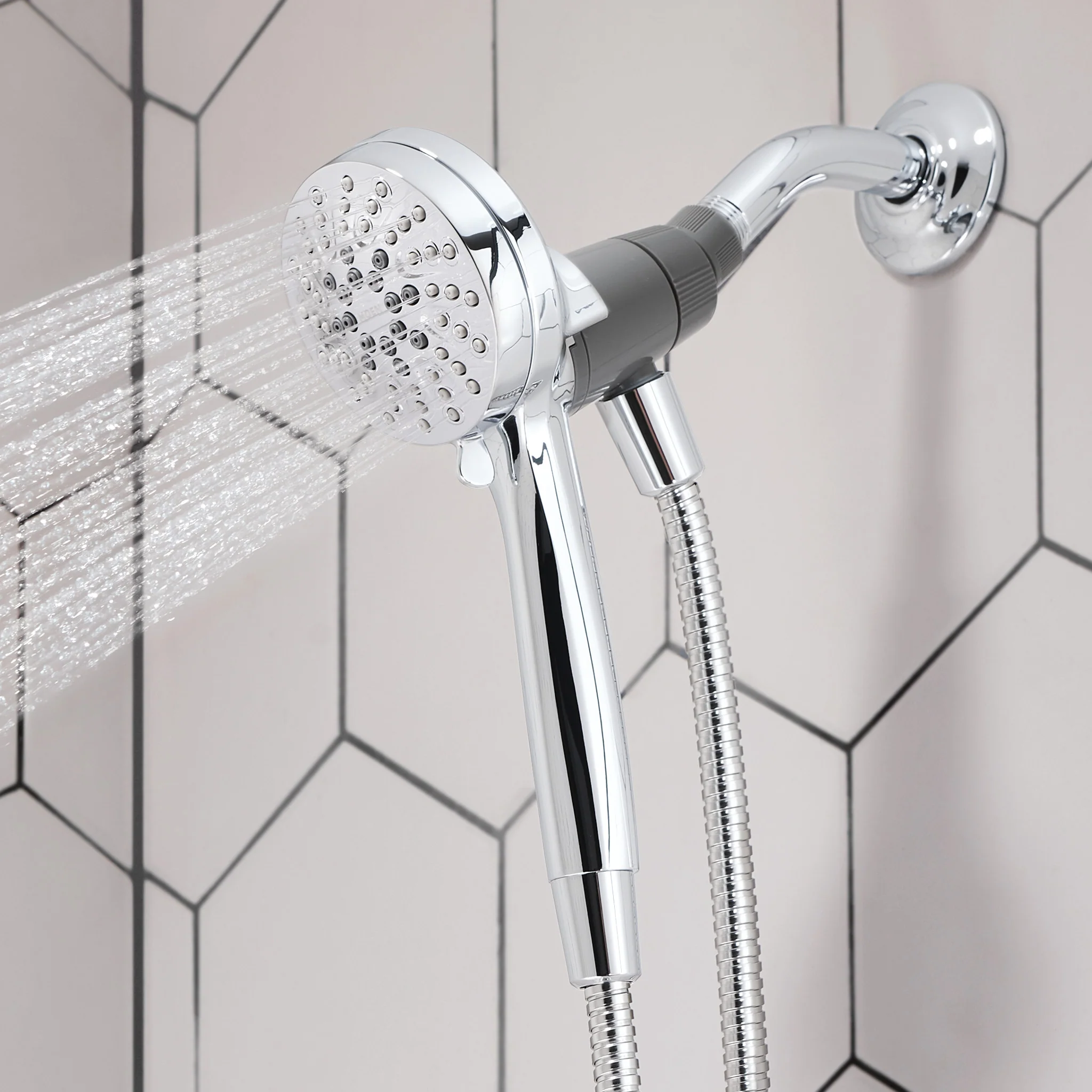 2286-Engage-Six-Function-3-1-2-Diameter-Spray-Head-Handheld-Shower-3.webp Engage Six-Function 3 1/2" Diameter Spray Head Handheld Shower