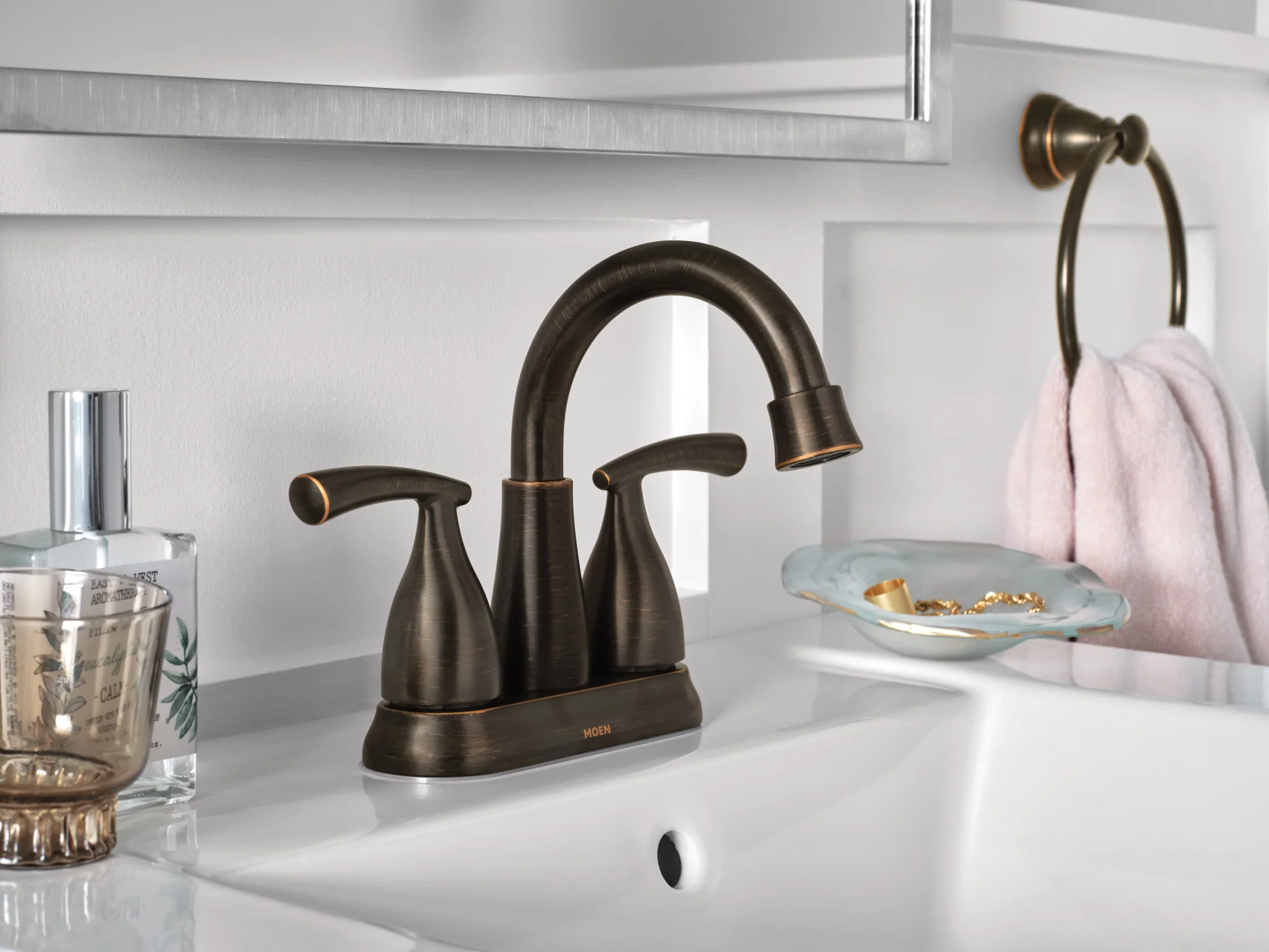 2319-Essie-Two-handle-Centerset-Bathroom-Sink-Faucet-12.webp Essie Two-handle Centerset Bathroom Sink Faucet