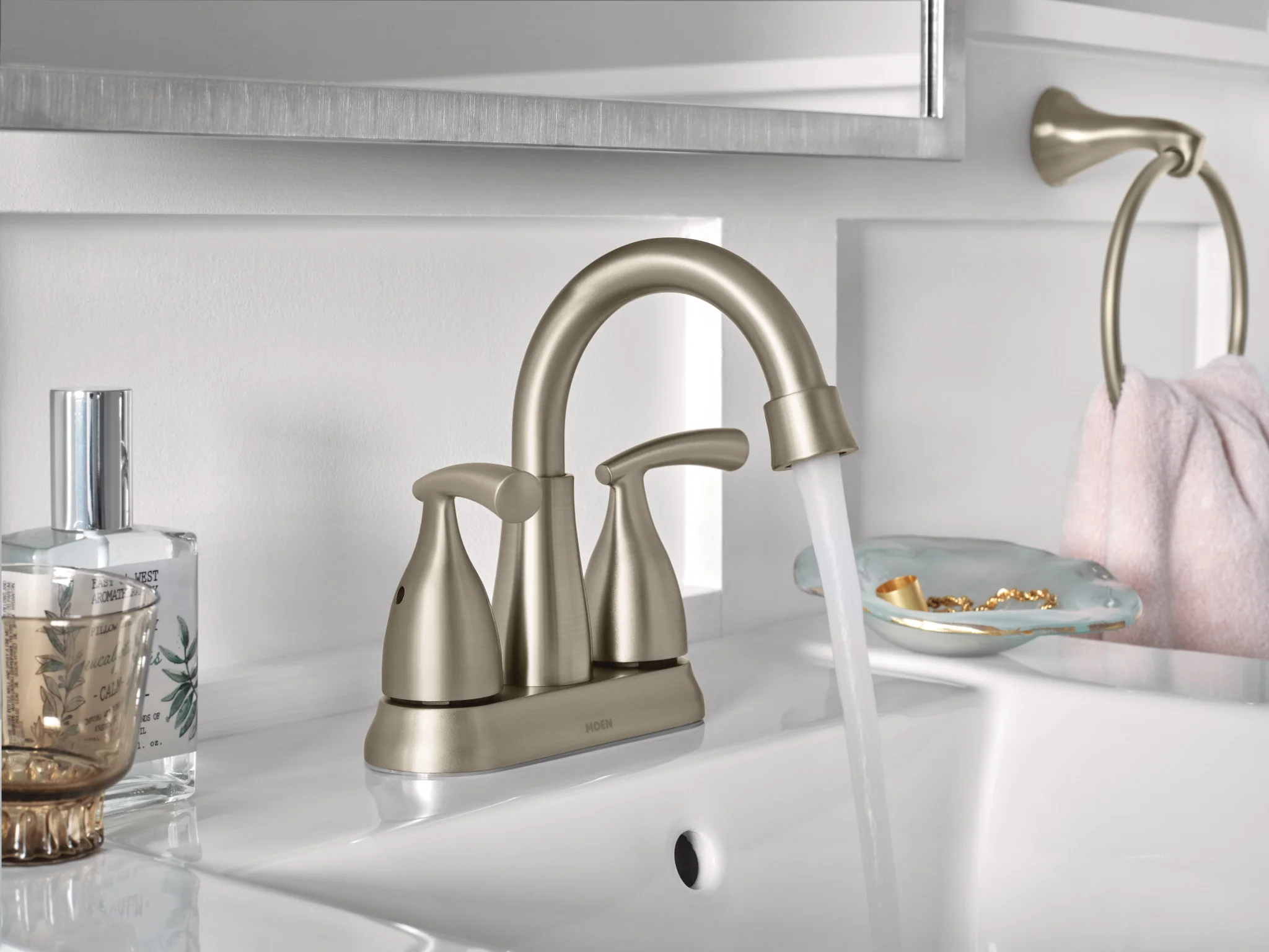 2319-Essie-Two-handle-Centerset-Bathroom-Sink-Faucet-2.webp Essie Two-handle Centerset Bathroom Sink Faucet