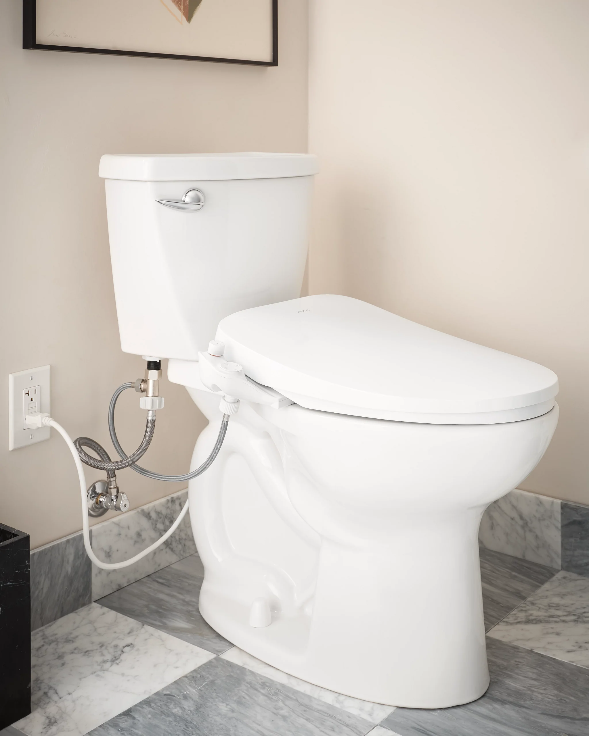 2344-Moen-3-series-Electronic-Bidet-Seat-14.webp Moen 3-series Electronic Bidet Seat