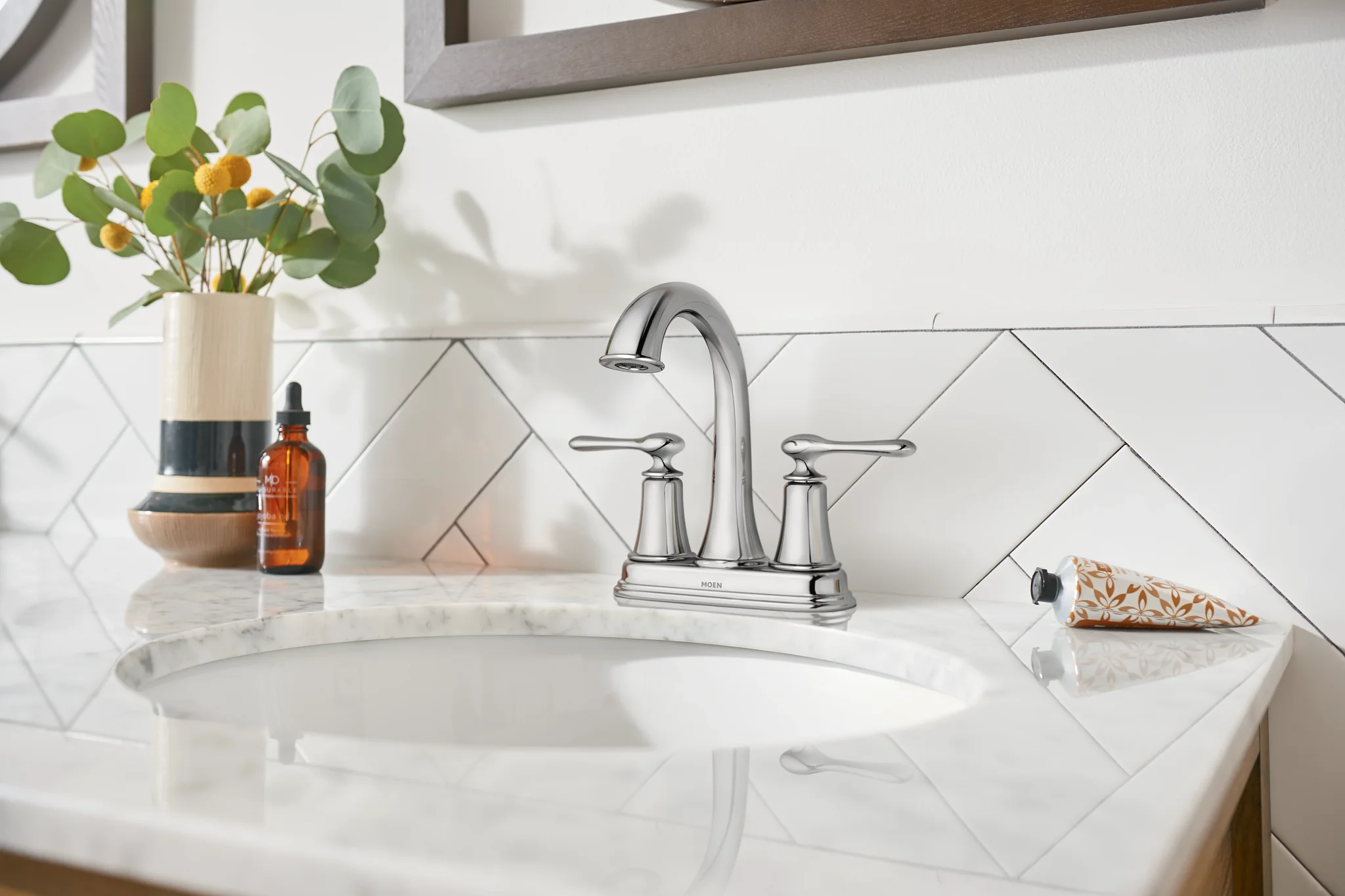 2519-Ellicott-Two-handle-Centerset-Bathroom-Sink-Faucet-12.webp Ellicott Two-handle Centerset Bathroom Sink Faucet