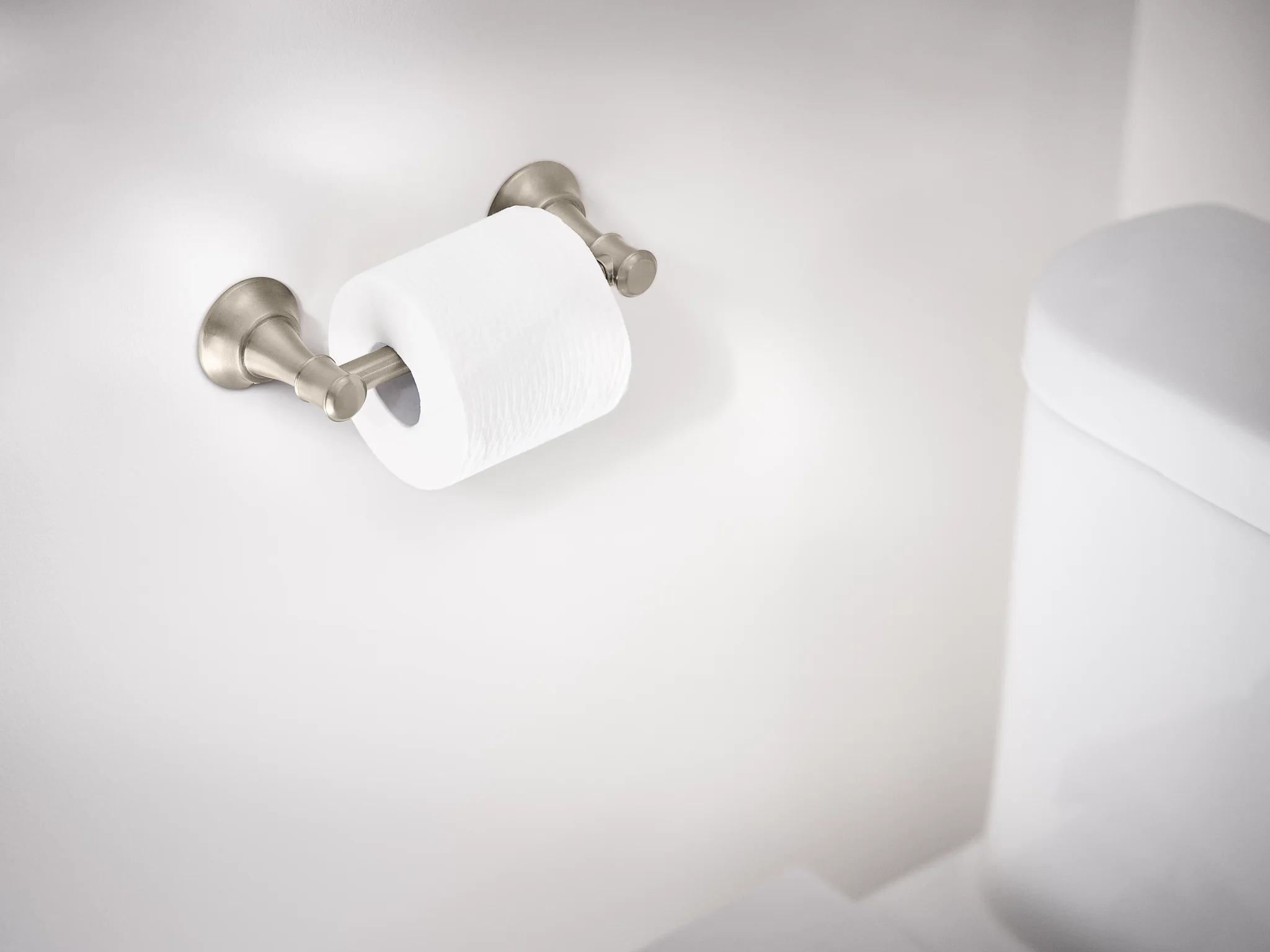 2552-Gilmour-Spot-resist-brushed-nickel-paper-holder-2.webp Gilmour Spot resist brushed nickel paper holder