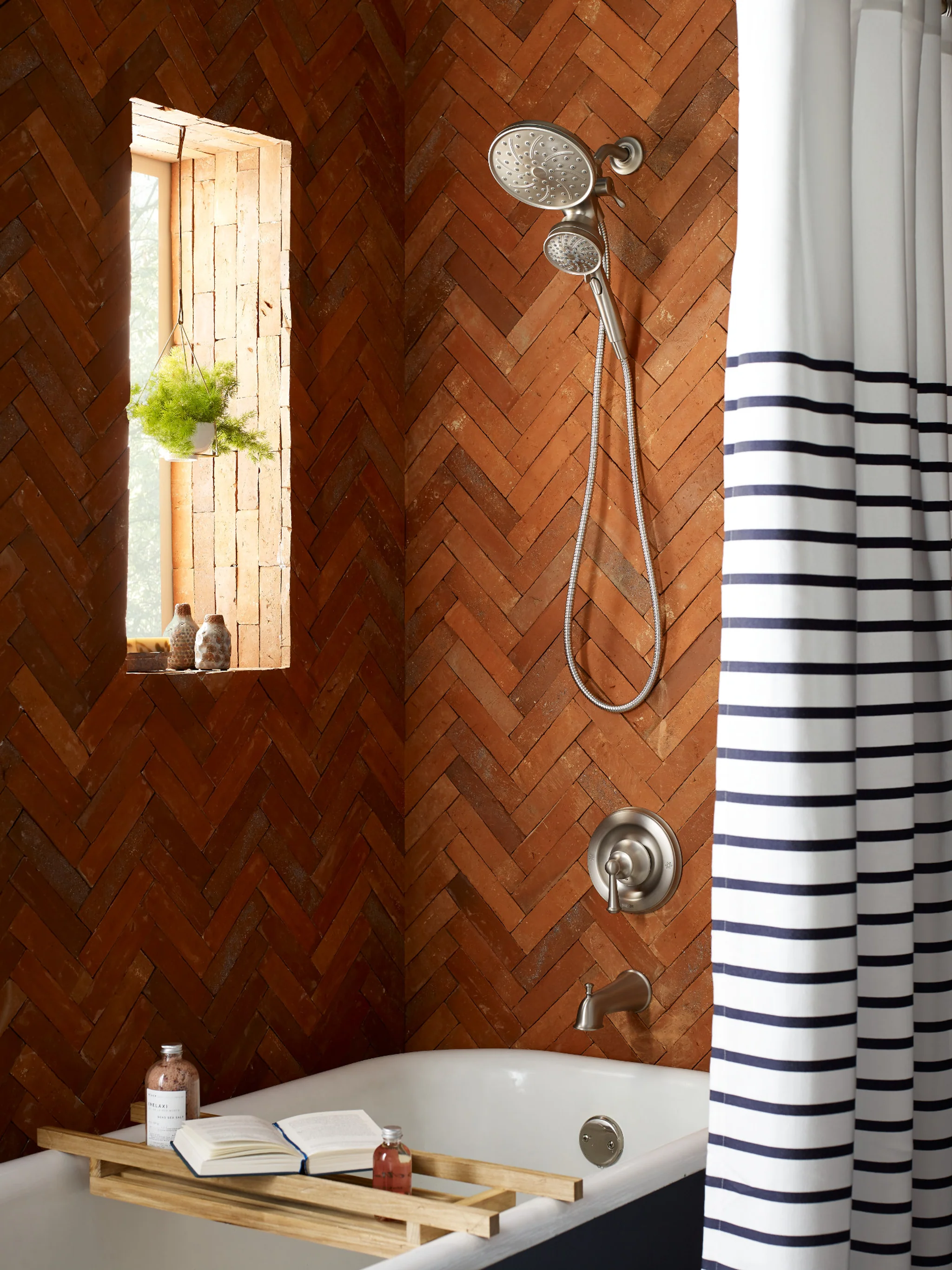 2628-Brecklyn-Chrome-Posi-Temp-R-tub-shower-4.webp Brecklyn Chrome Posi-Temp(R) tub/shower