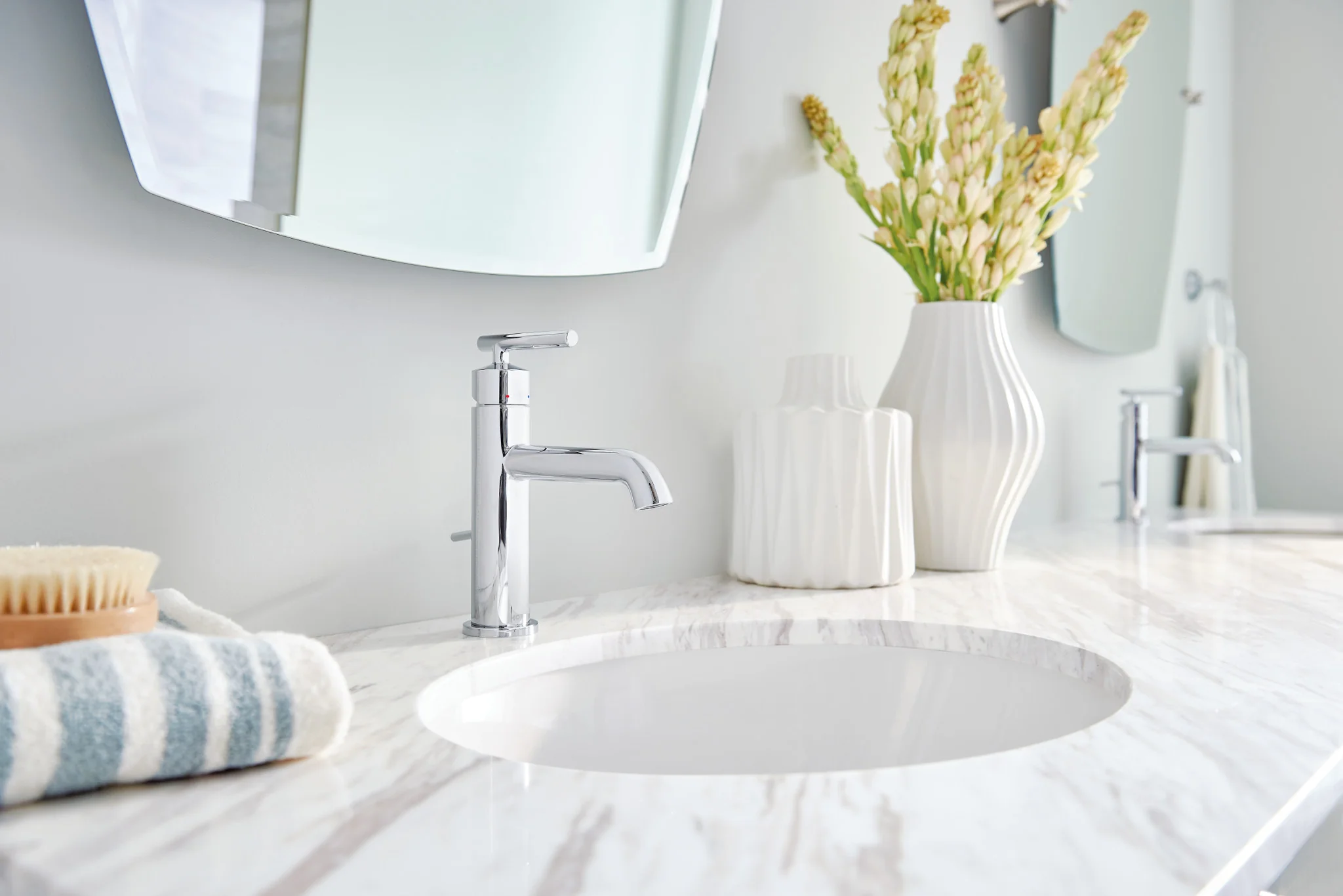 2629-Gibson-One-handle-Bathroom-Sink-Faucet-12.webp Gibson One-handle Bathroom Sink Faucet