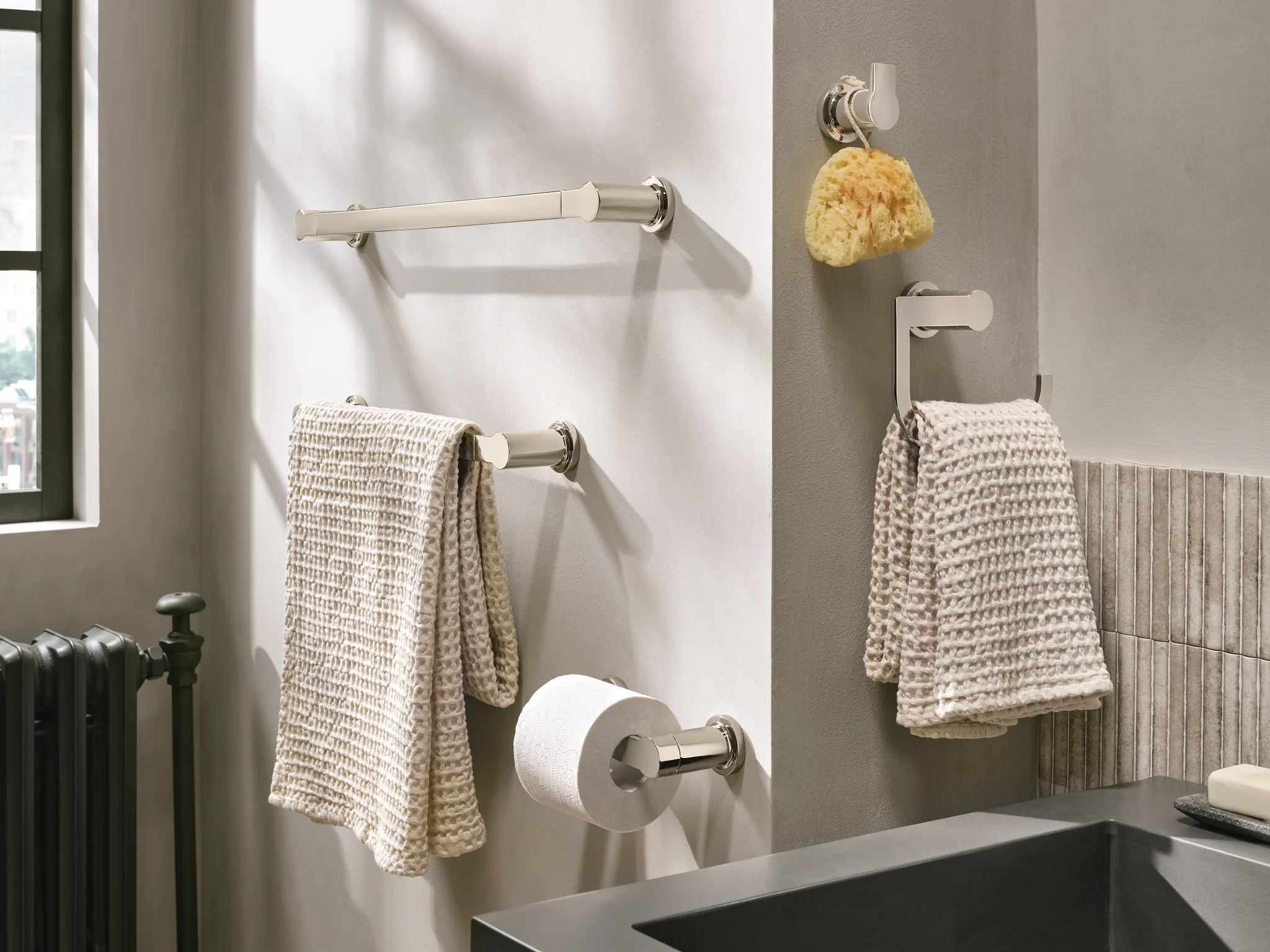 2712-Rinza-Chrome-18-towel-bar-14.webp Rinza Chrome 18" towel bar
