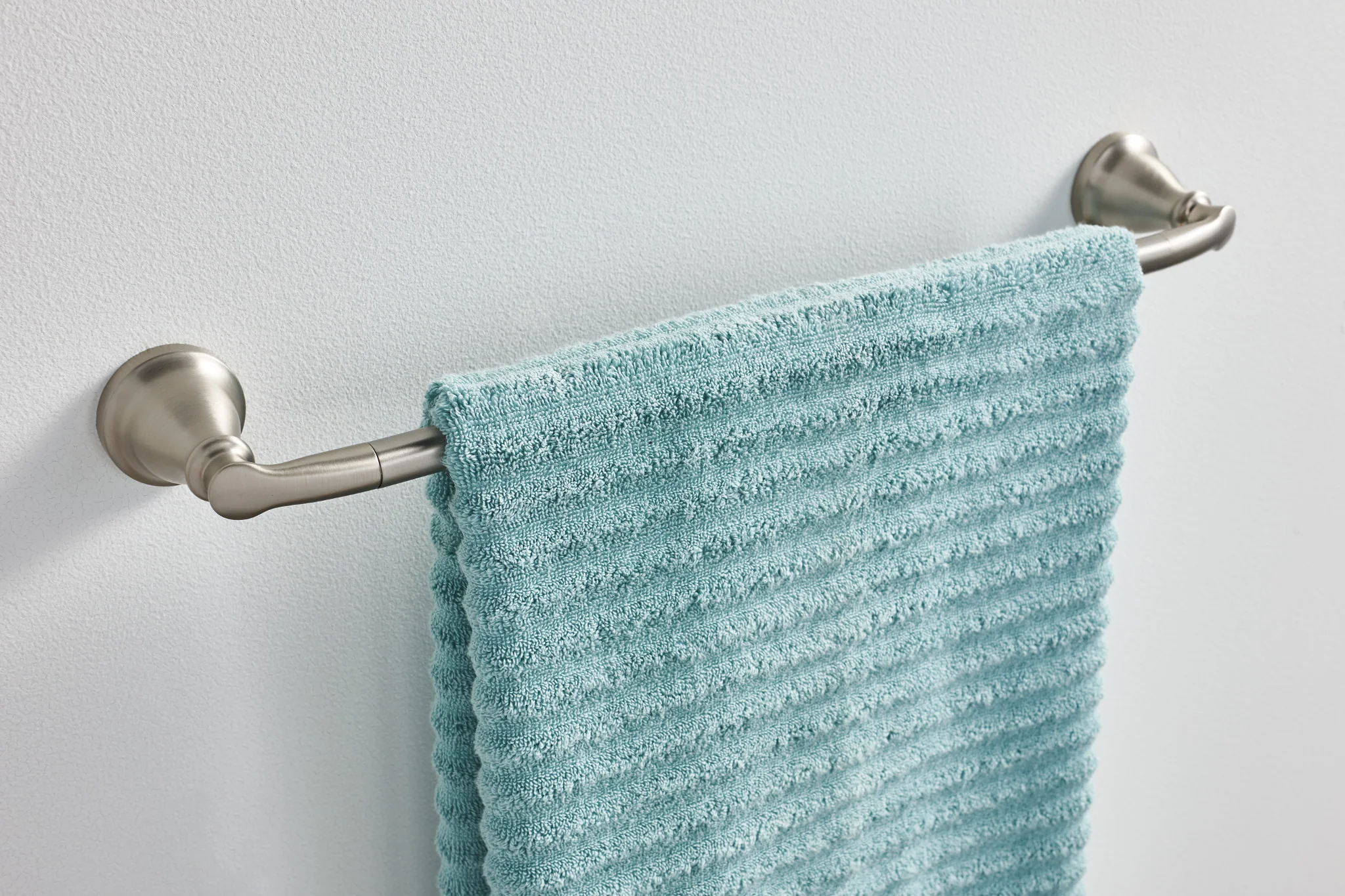 2717-Hilliard-Chrome-24-Towel-Bar-29.webp Hilliard Chrome 24" Towel Bar