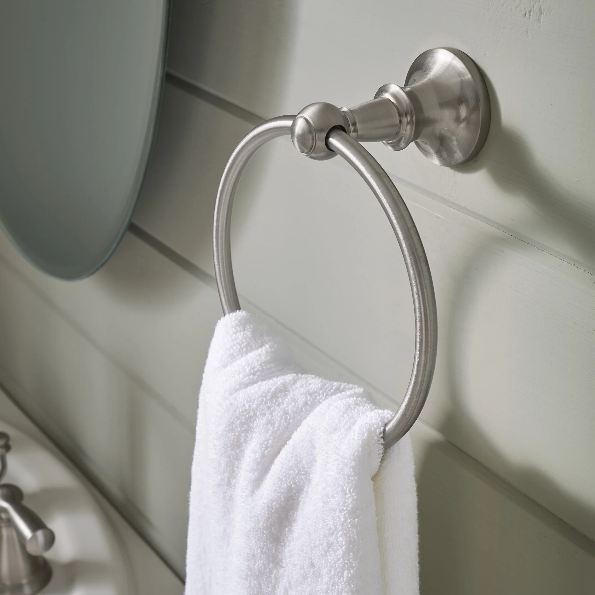 2775-Vale-Towel-Ring-4.webp Vale Towel Ring
