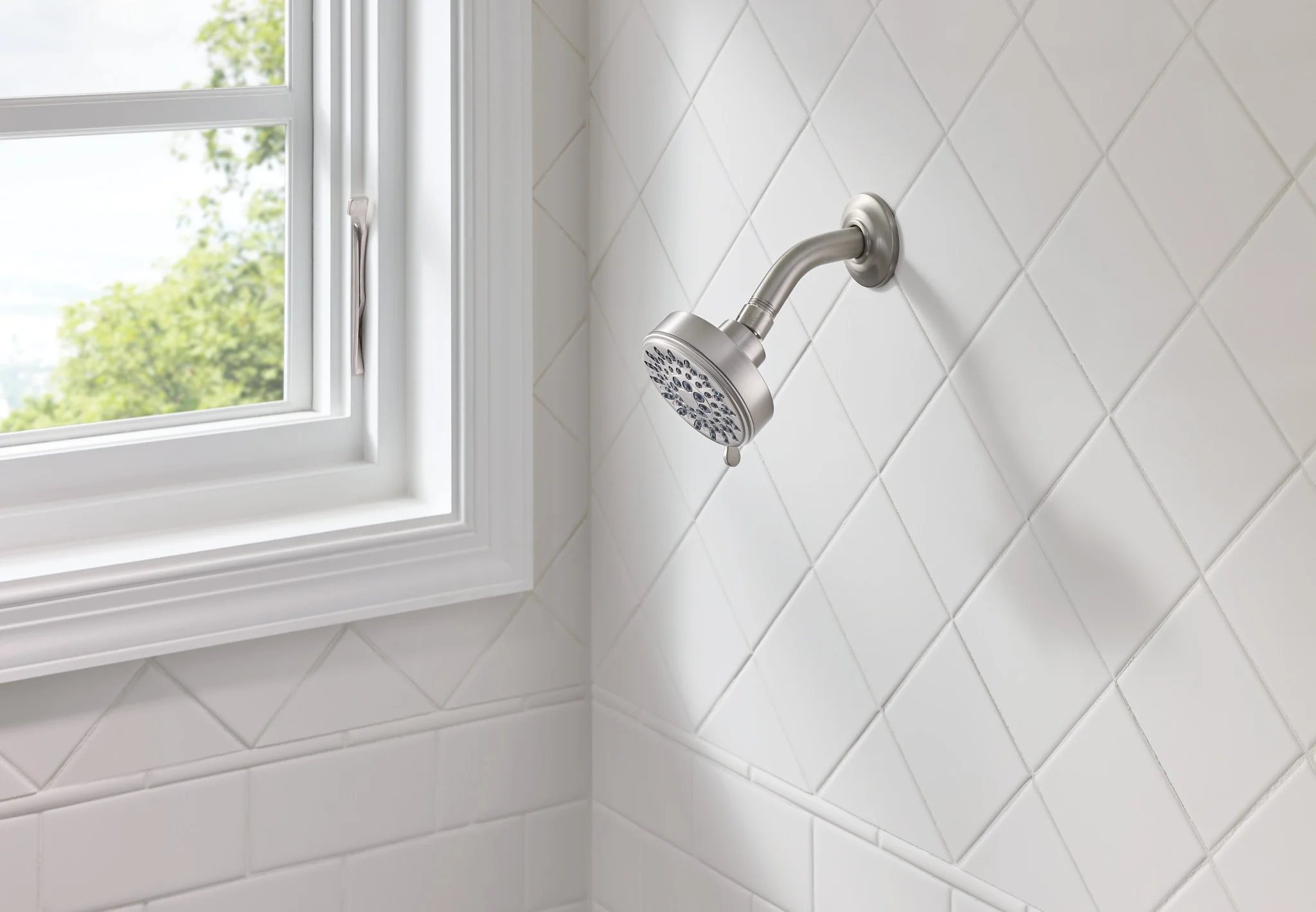 2785-Ignite-Five-Function-3-3-4-Diameter-Spray-Head-Wallmount-2.webp Ignite Five-Function 3 3/4" Diameter Spray Head Wallmount