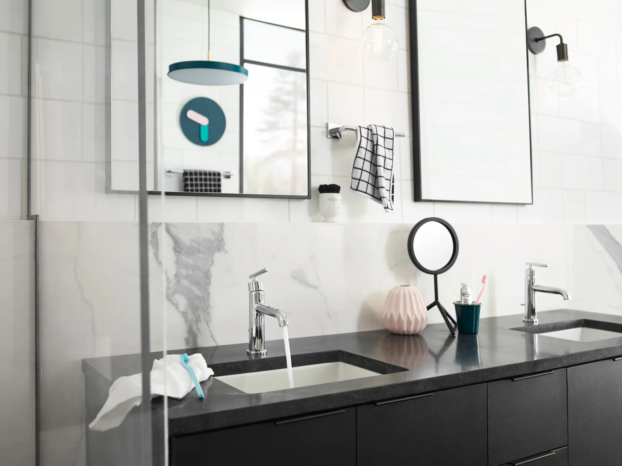 2868-Triva-Chrome-towel-bar-7.webp Triva Chrome towel bar