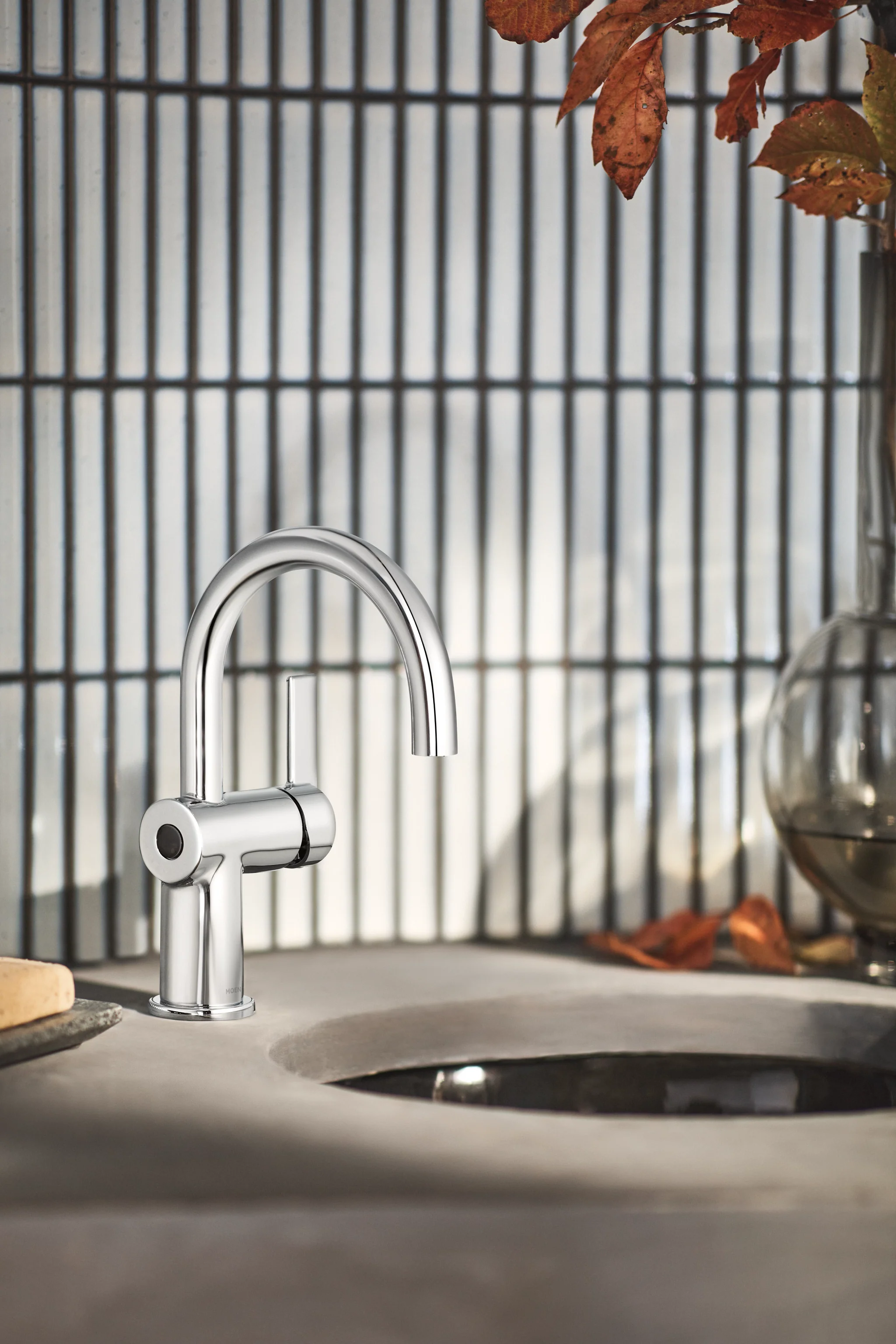 2901-Cia-MotionSense-One-Handle-Touchless-Bathroom-Faucet-20.webp Cia MotionSense One-Handle Touchless Bathroom Faucet