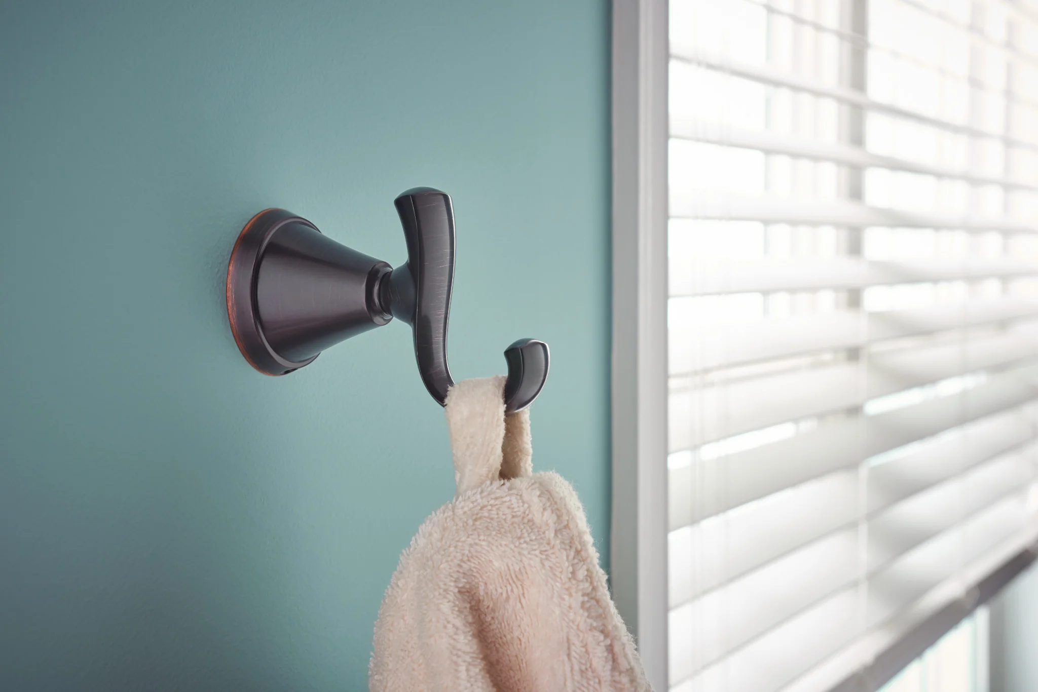 2912-Tiffin-Brushed-nickel-Robe-Hook-3.webp Tiffin Brushed nickel Robe Hook