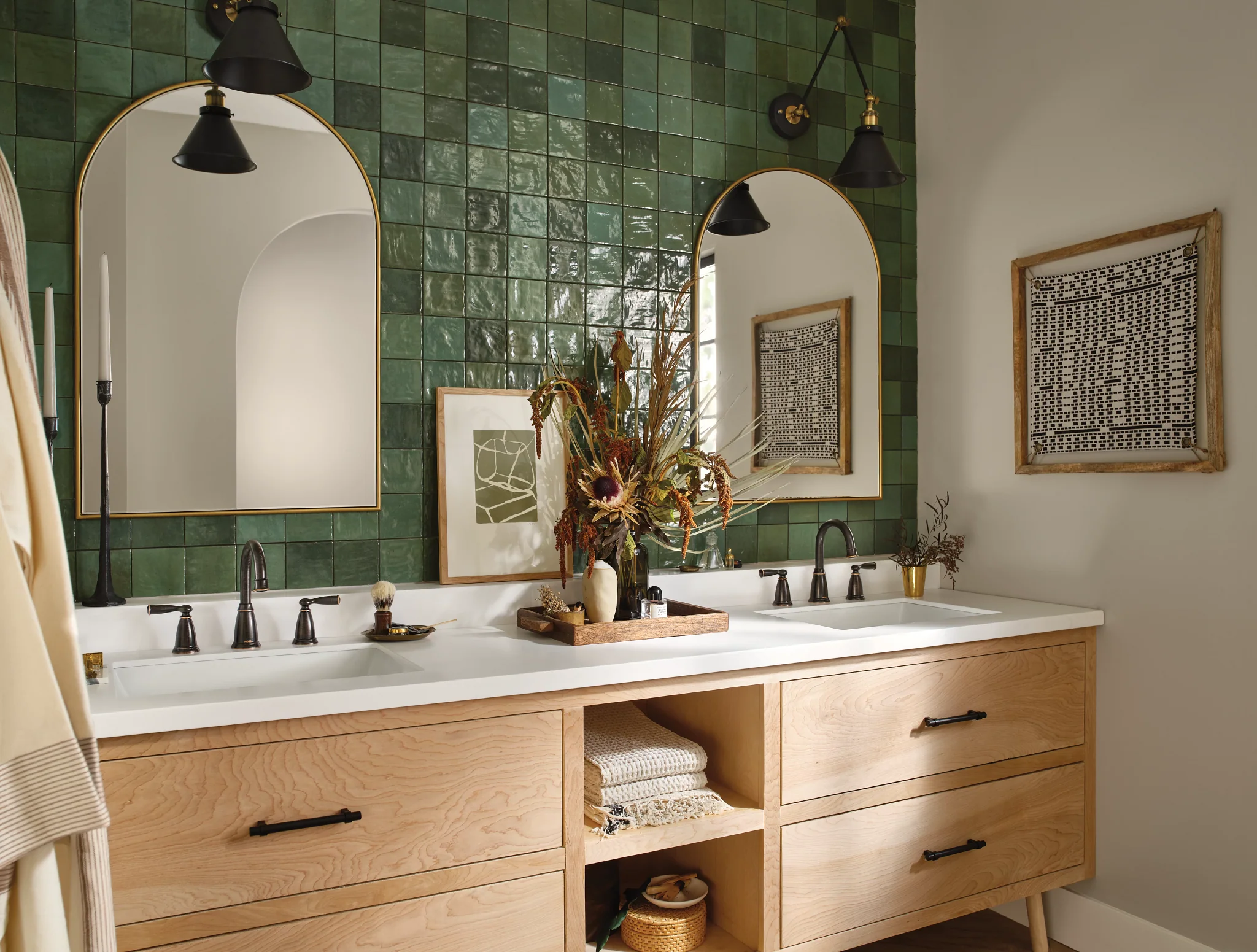 329-Banbury-Two-Handle-Widespread-Bathroom-Sink-Faucet-38.webp Banbury Two-Handle Widespread Bathroom Sink Faucet