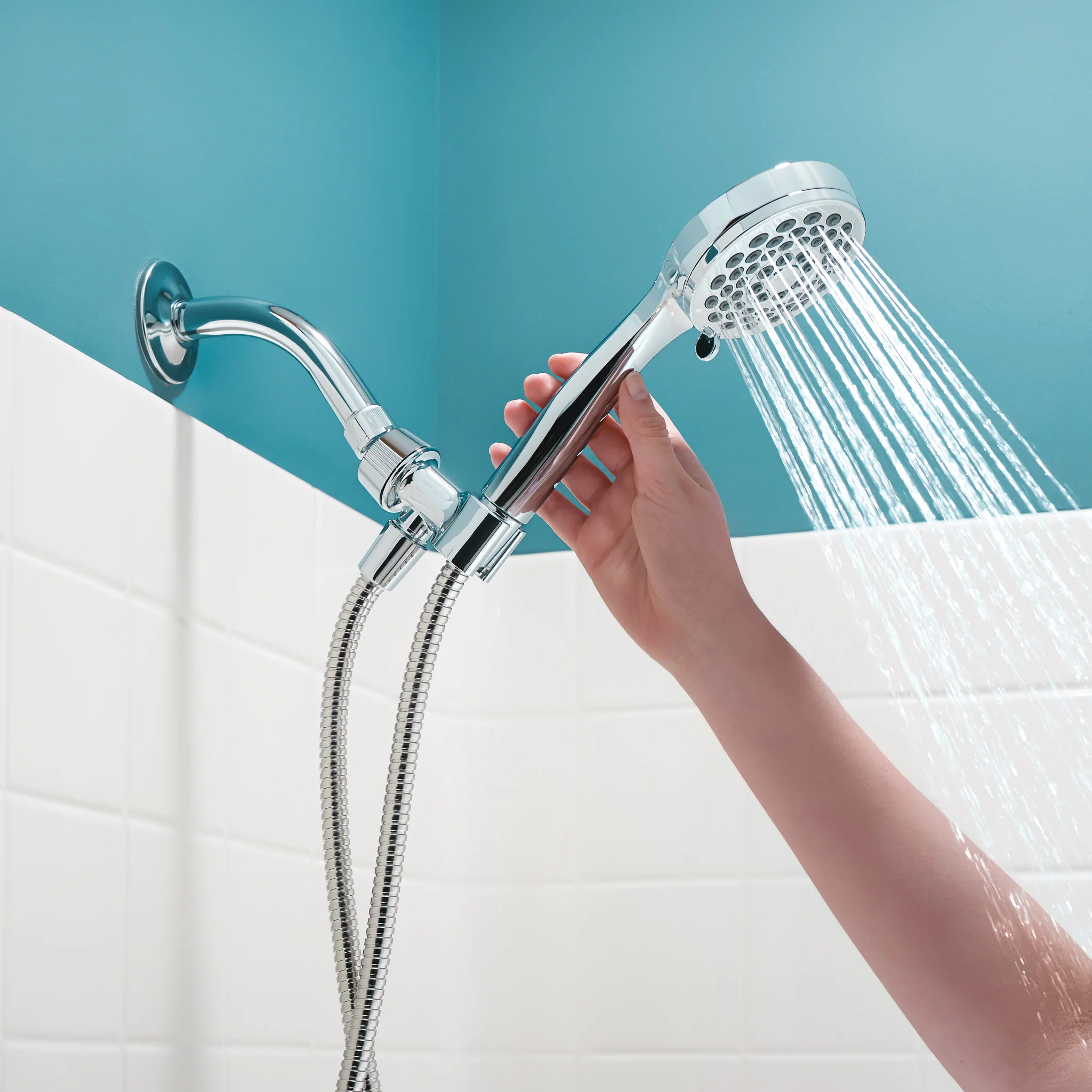 3291-Eos-Three-function-3-3-4-Handheld-Shower-3.webp Eos Three-function 3 3/4" Handheld Shower
