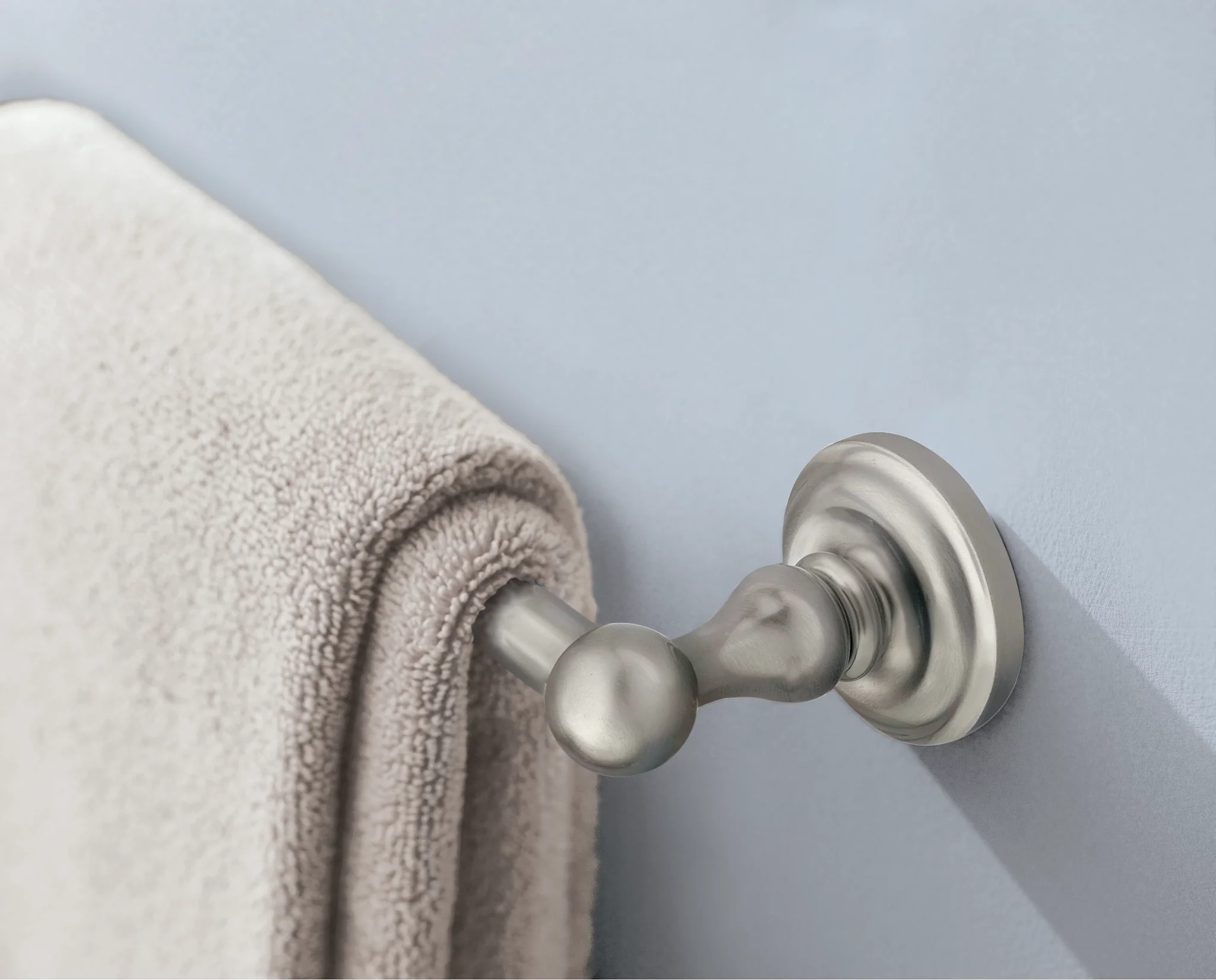 3412-Madison-Chrome-24-Towel-Bar-5.webp Madison Chrome 24" Towel Bar