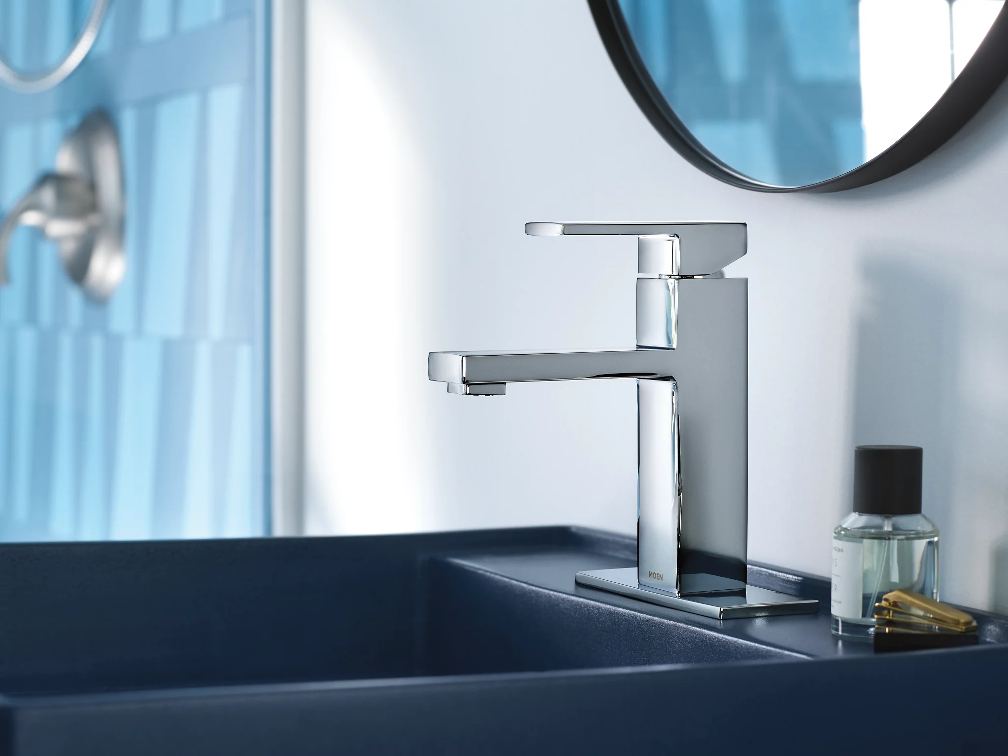 343-Revyl-One-handle-Bathroom-Sink-Faucet-12.webp Revyl One-handle Bathroom Sink Faucet
