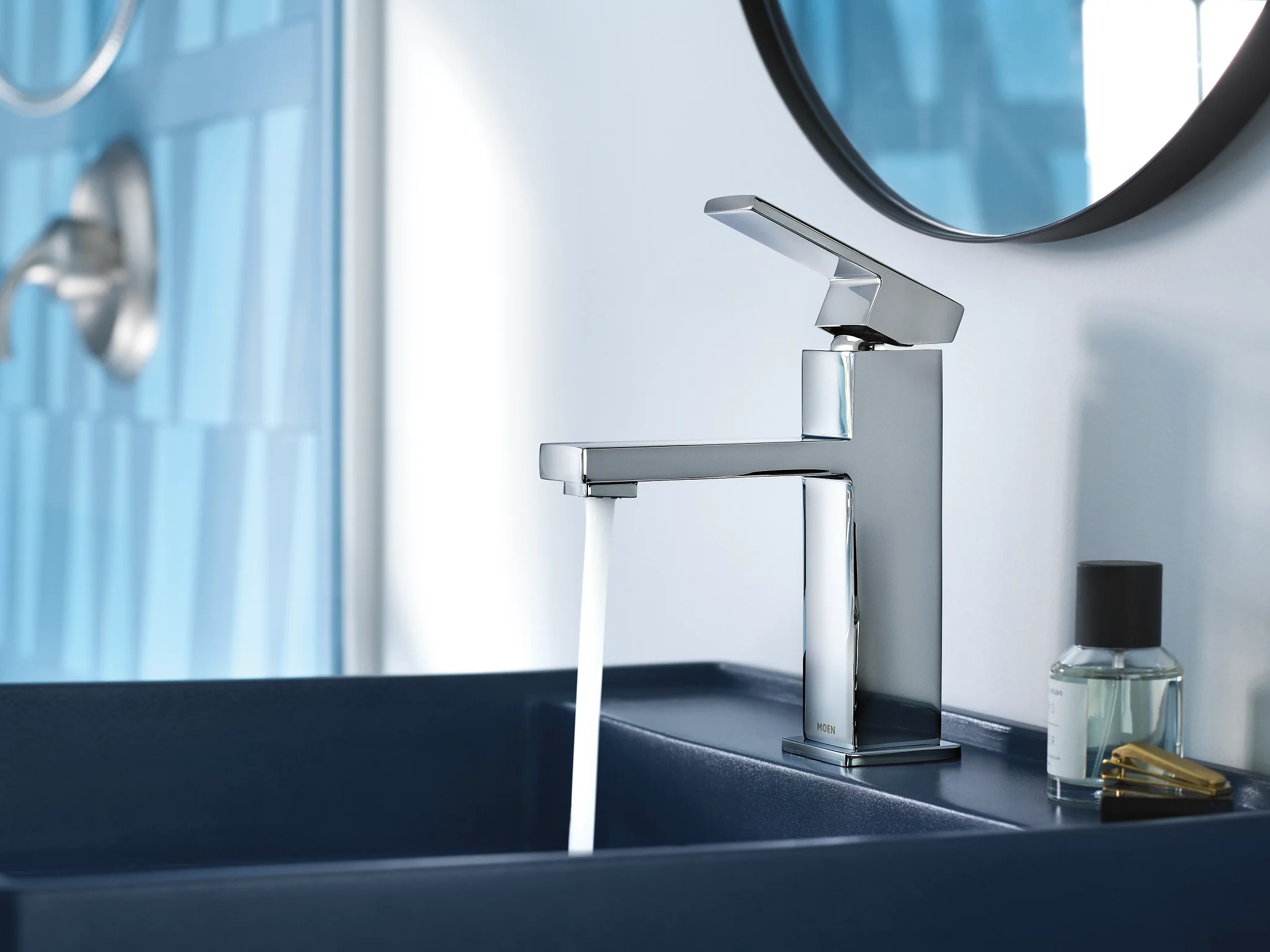 343-Revyl-One-handle-Bathroom-Sink-Faucet-14.webp Revyl One-handle Bathroom Sink Faucet