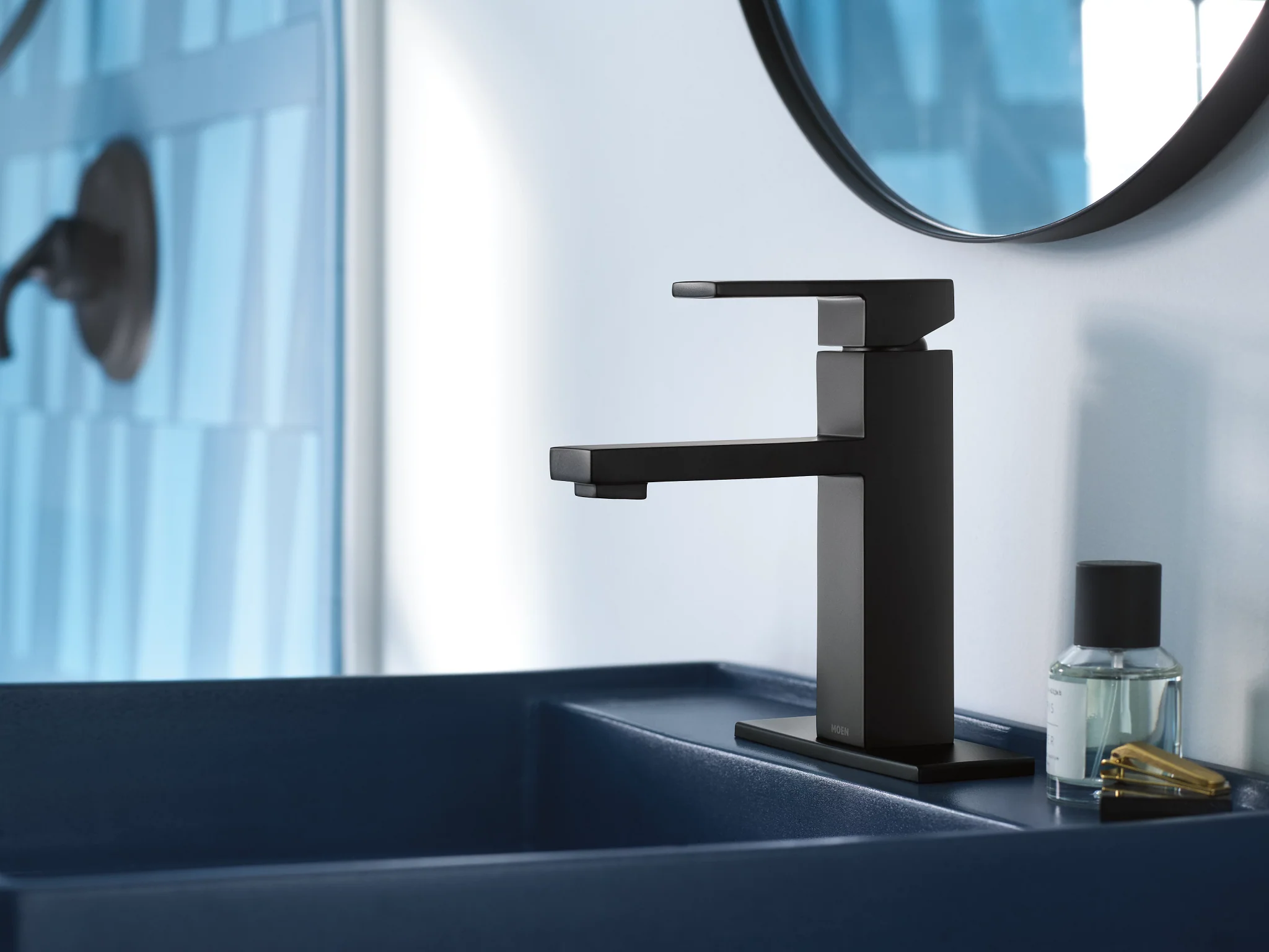 343-Revyl-One-handle-Bathroom-Sink-Faucet-19.webp Revyl One-handle Bathroom Sink Faucet
