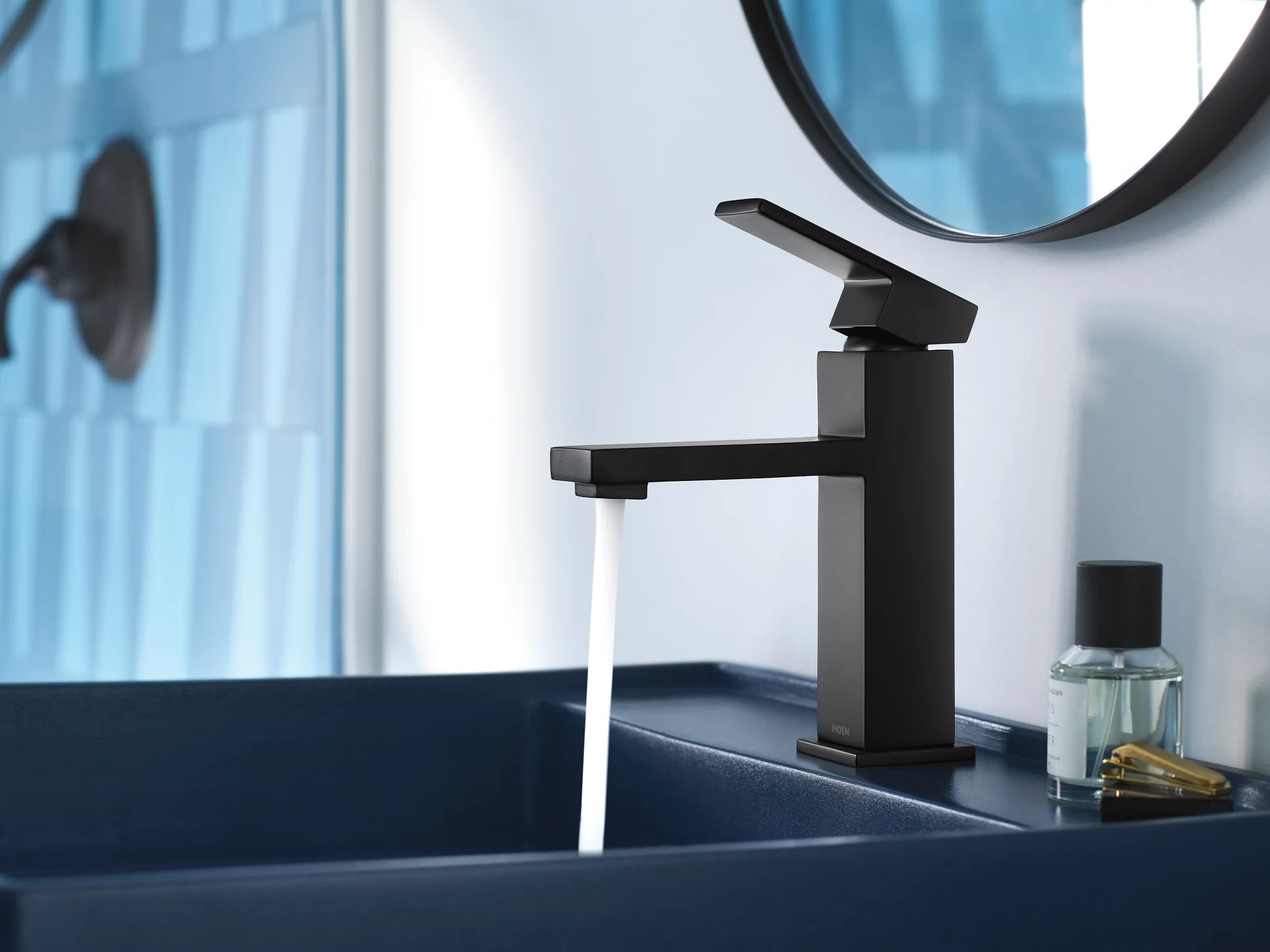 343-Revyl-One-handle-Bathroom-Sink-Faucet-23.webp Revyl One-handle Bathroom Sink Faucet